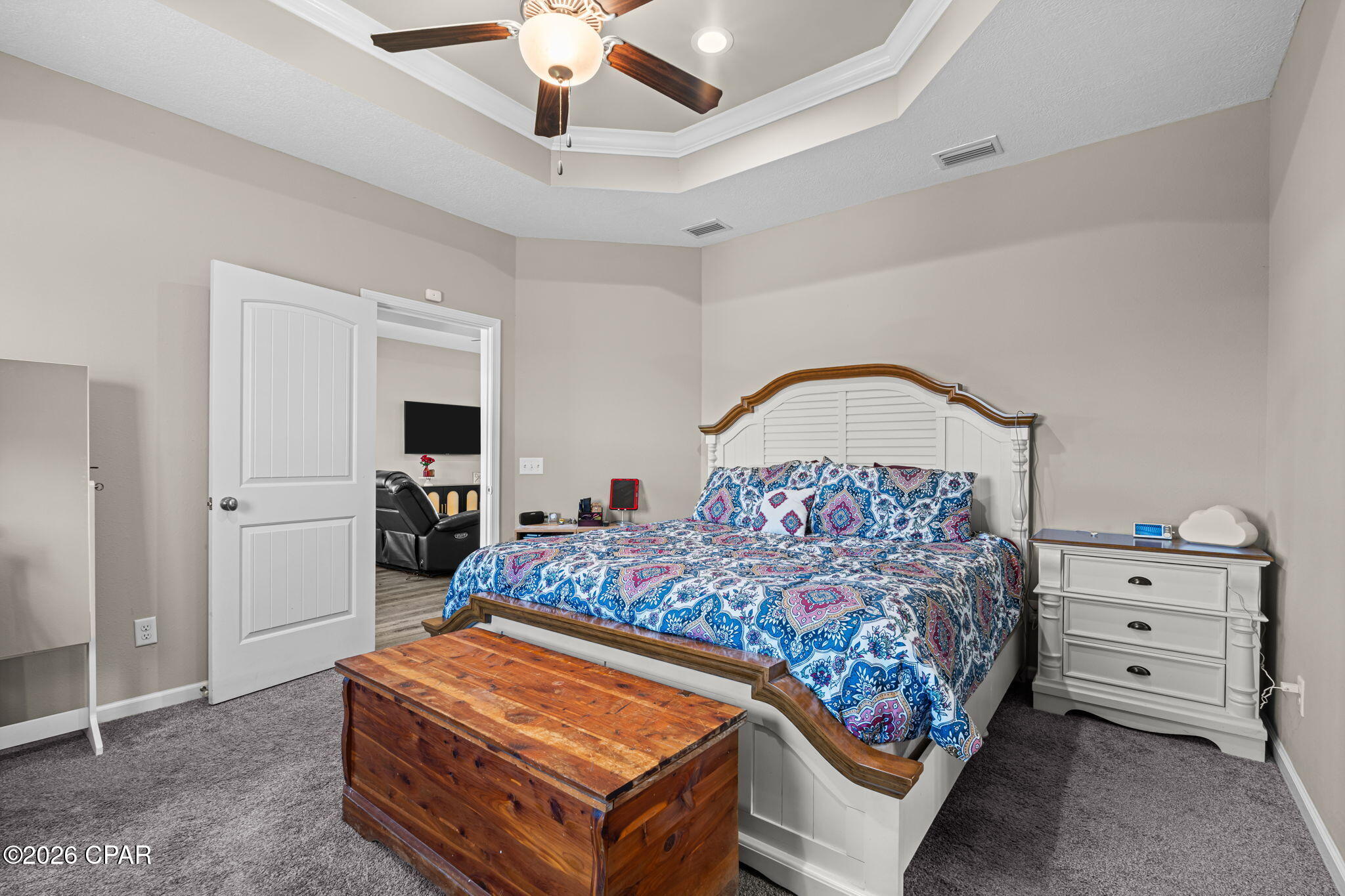 302 Lynnwood Lane