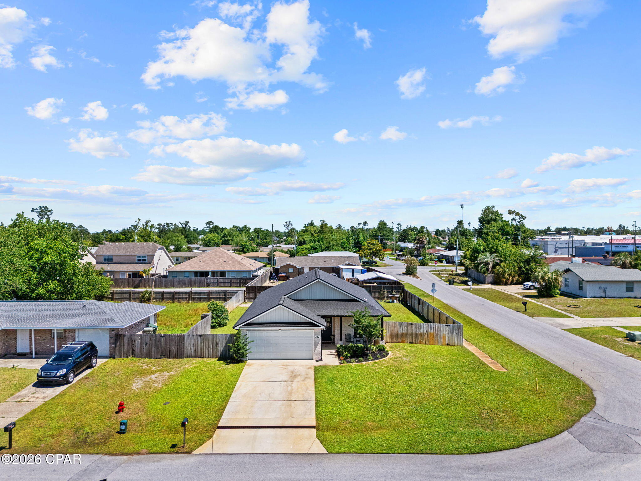 302 Lynnwood Lane