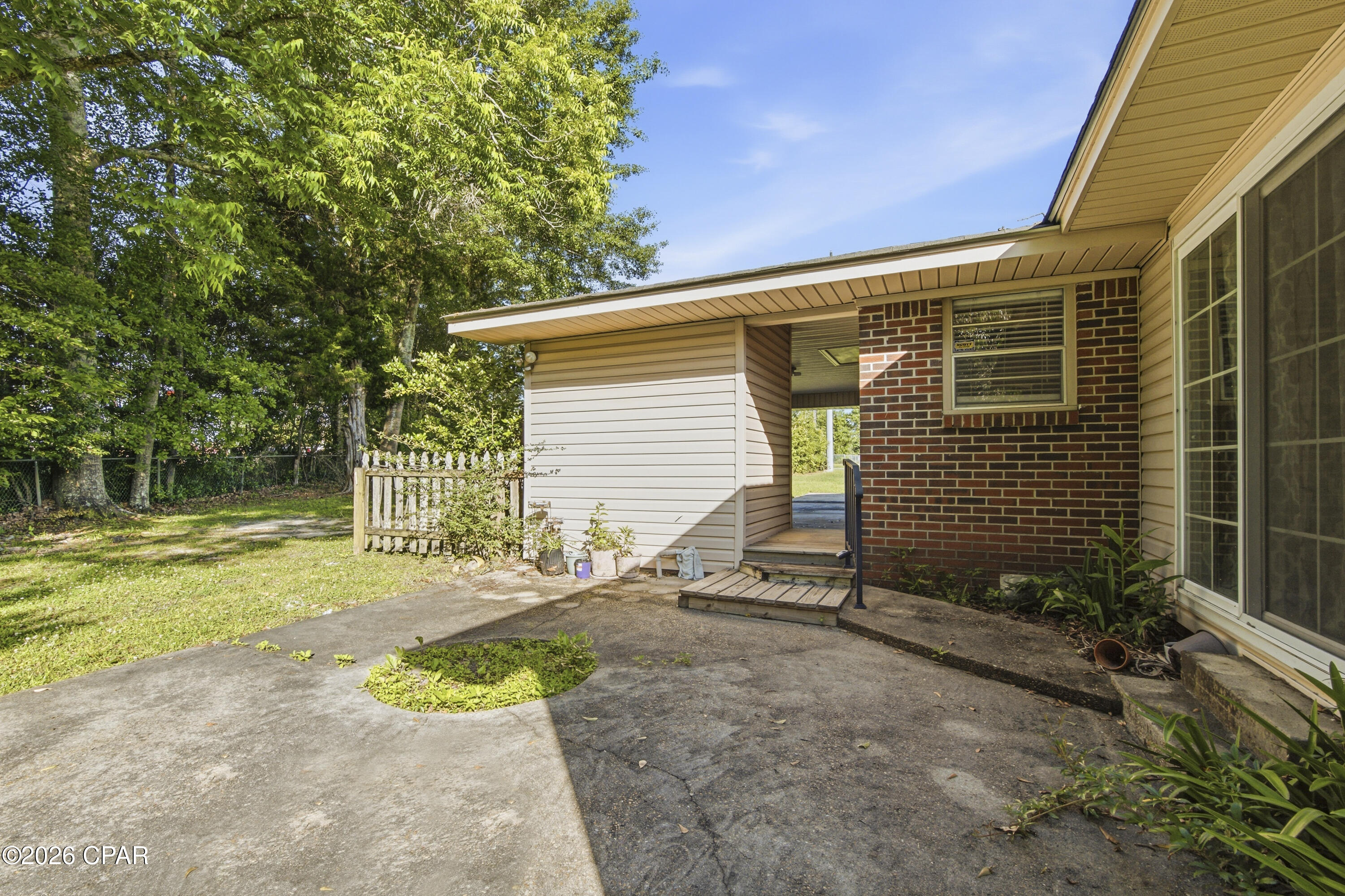 1153 Main Street