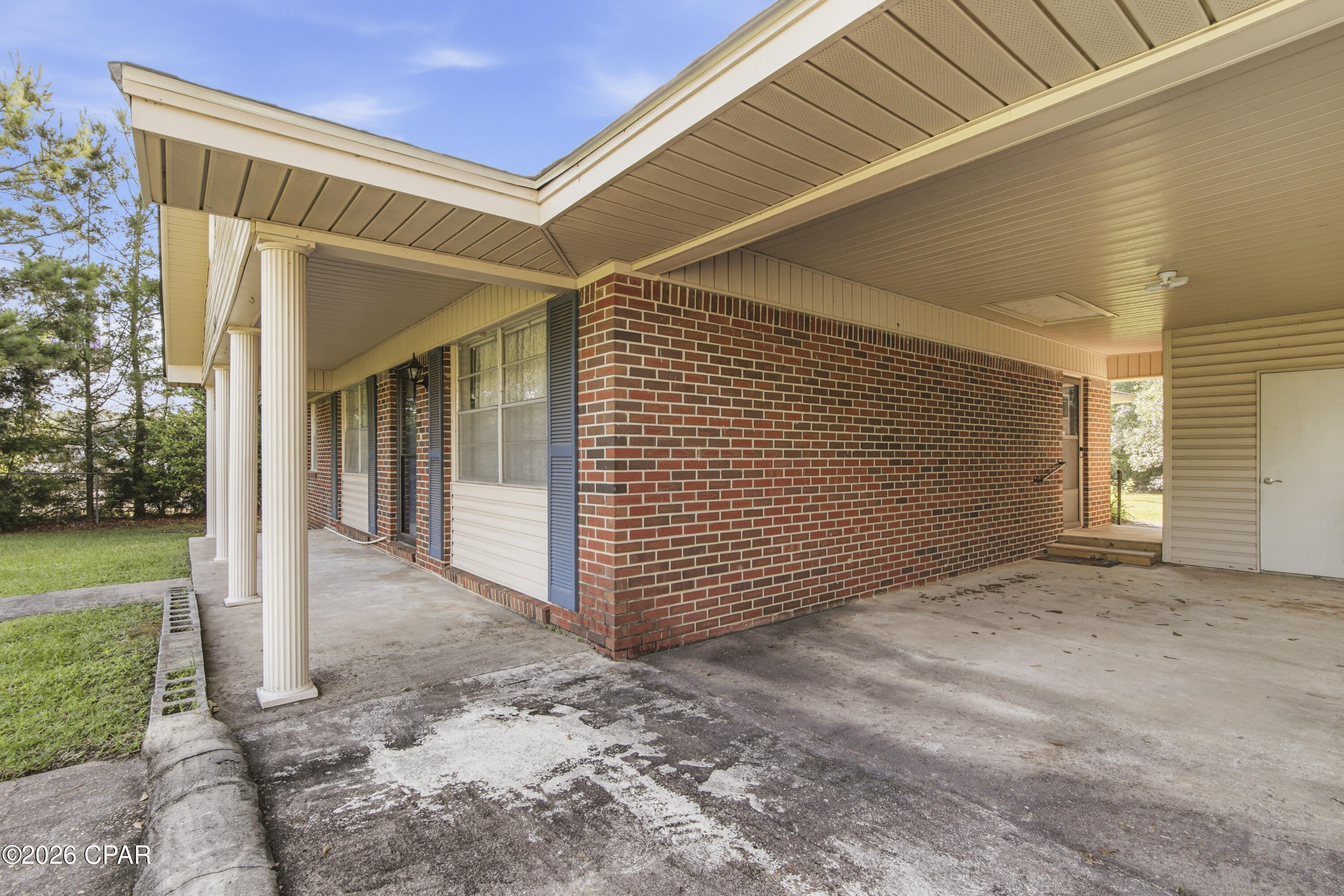 1153 Main Street