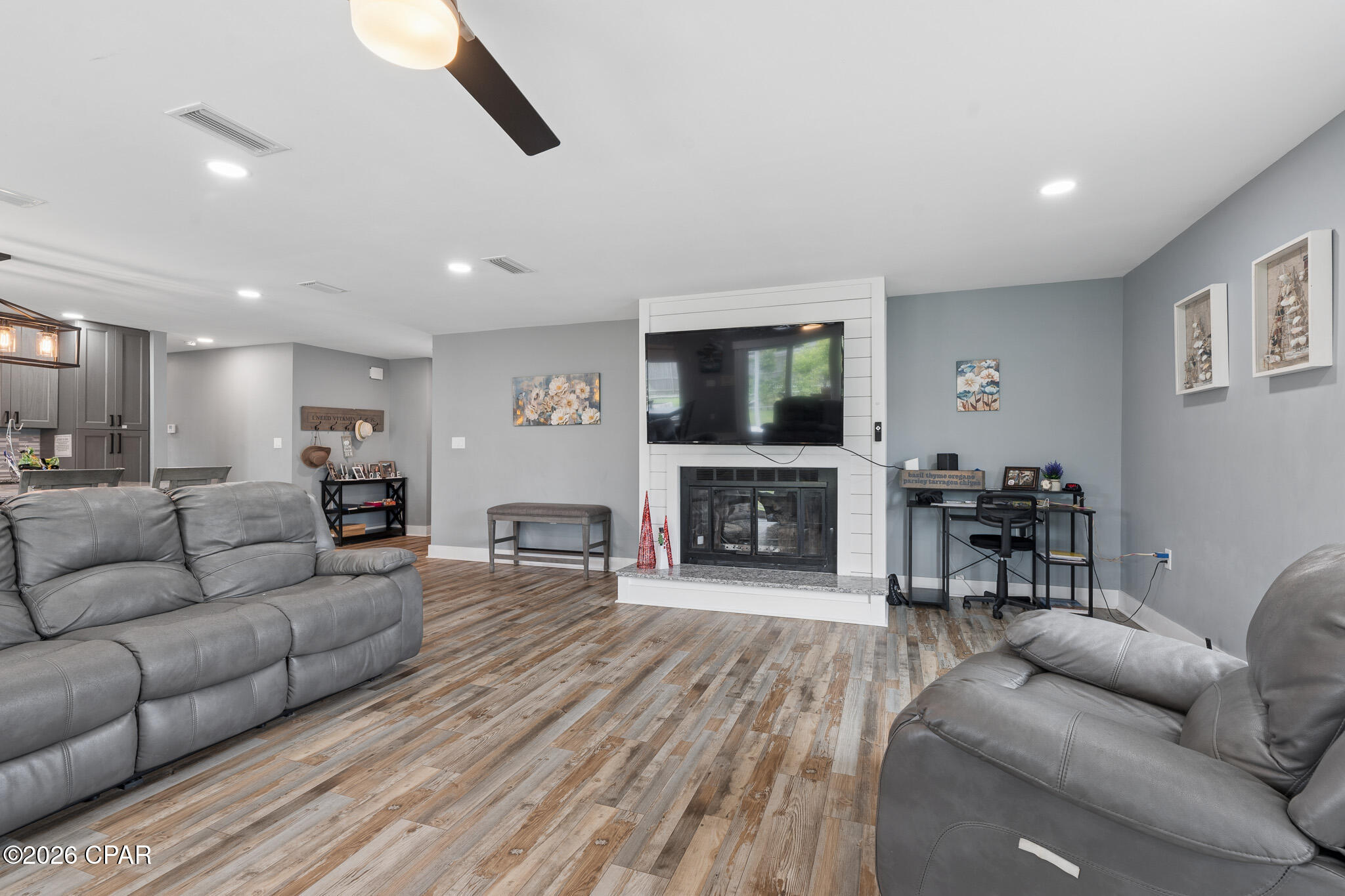 5608 Ivy Road