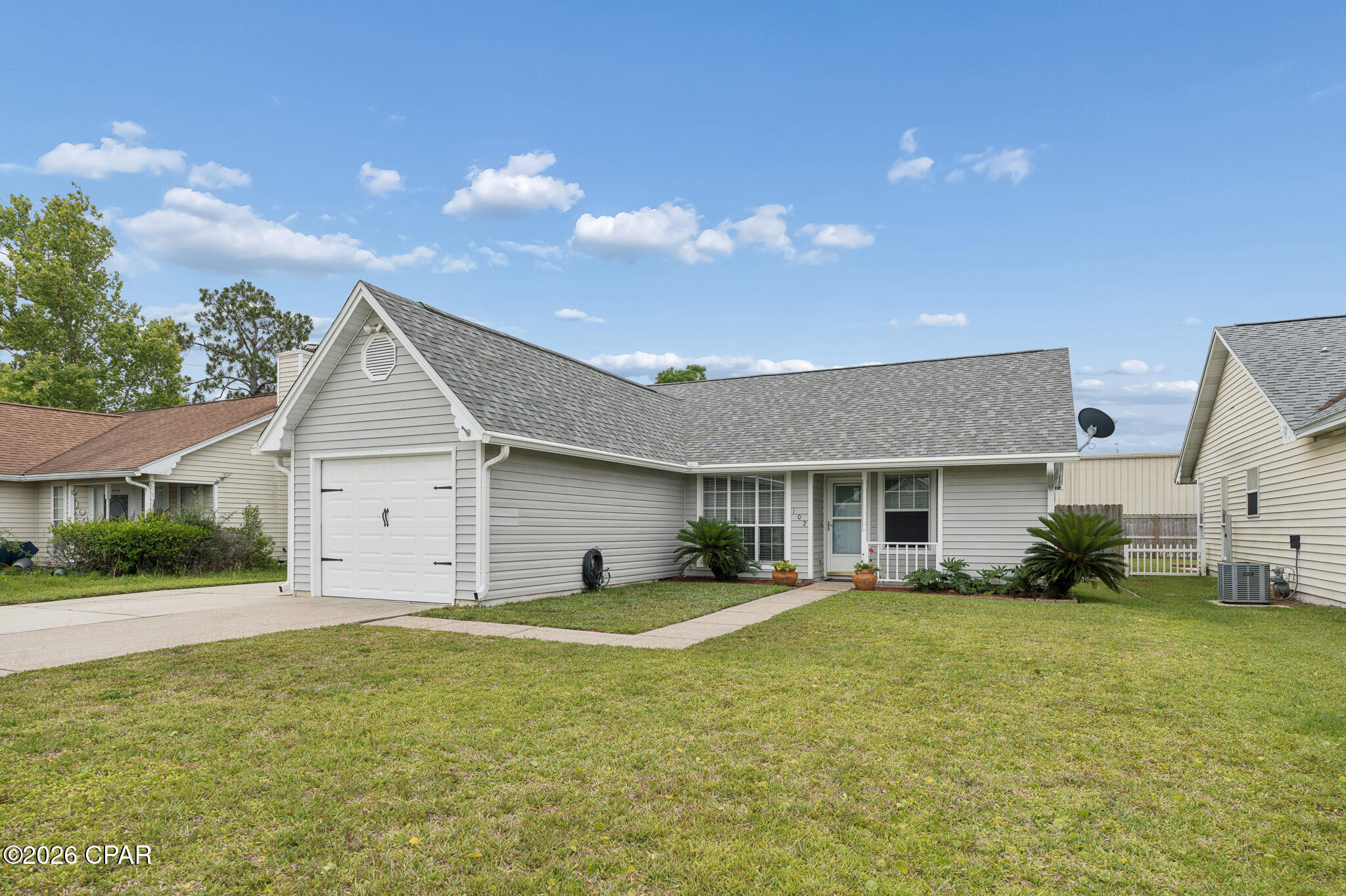 102 Heritage Circle