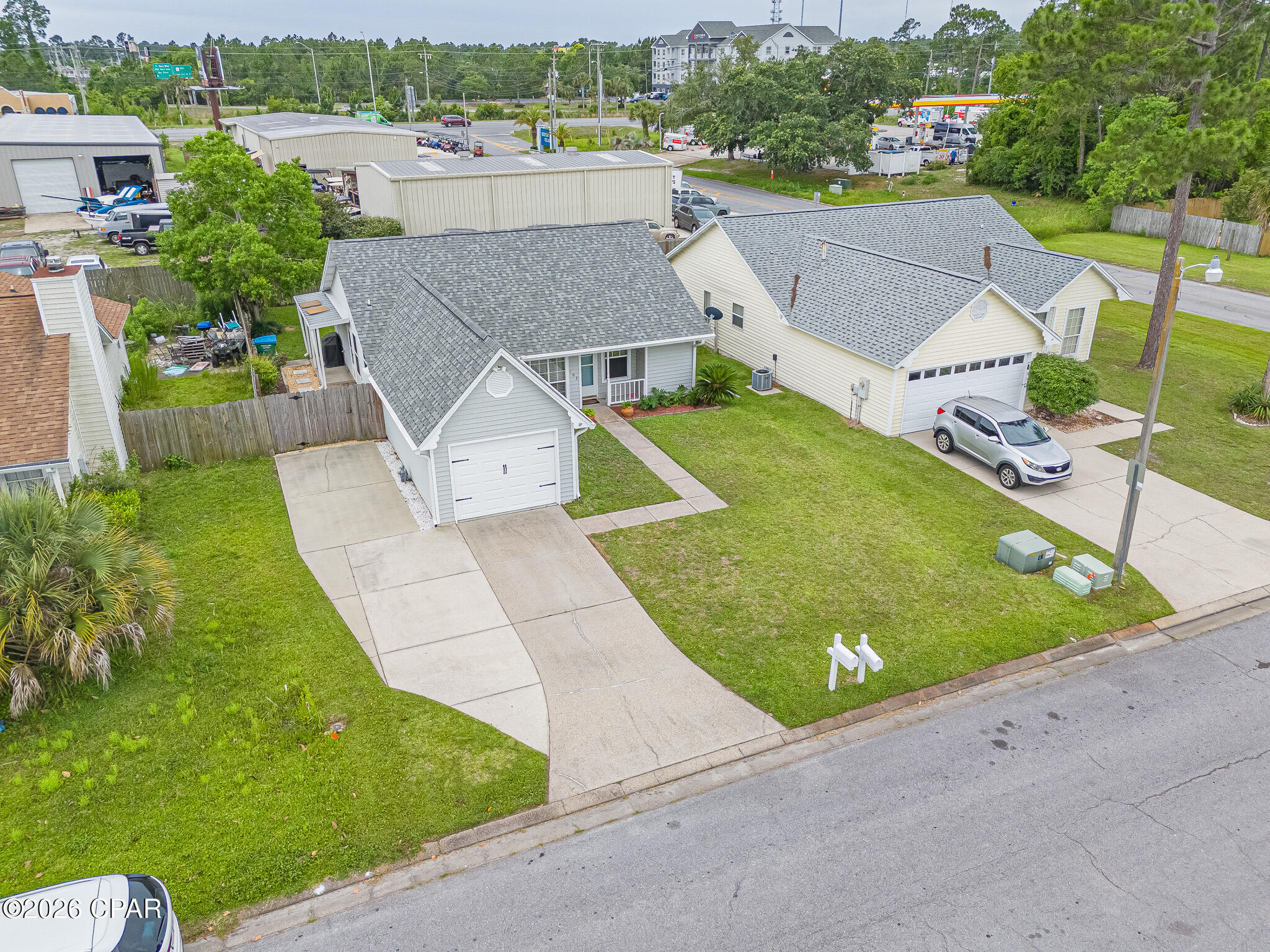 102 Heritage Circle