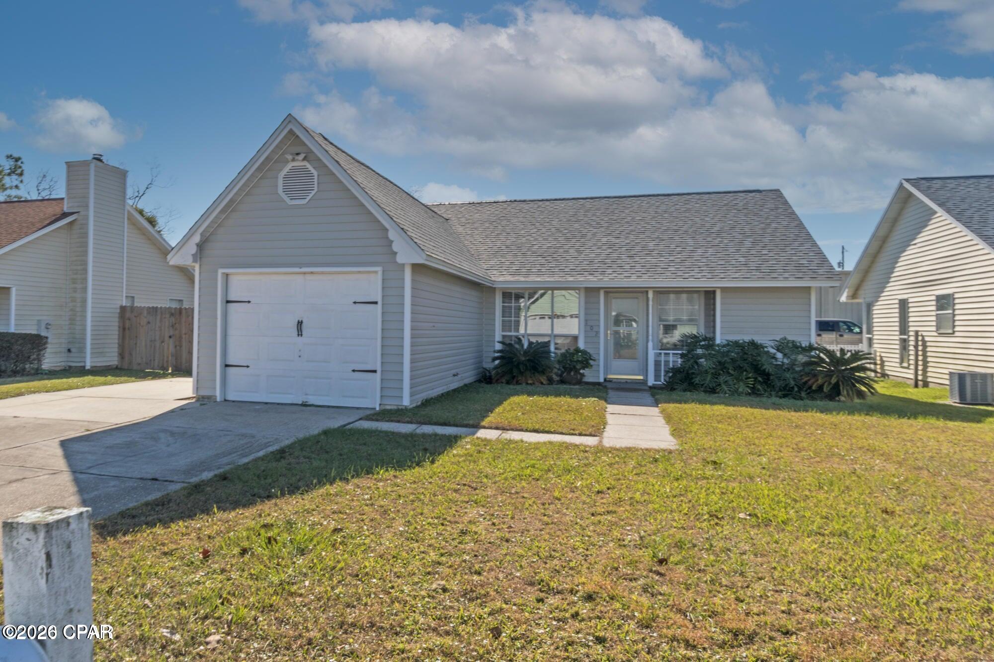 102 Heritage Circle