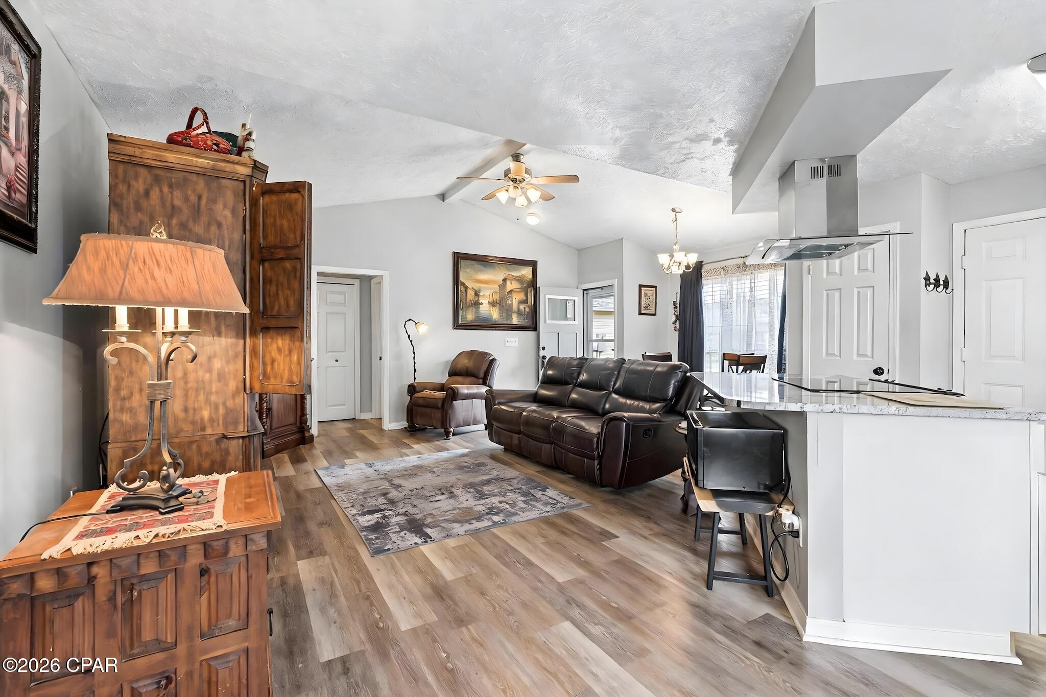 102 Heritage Circle