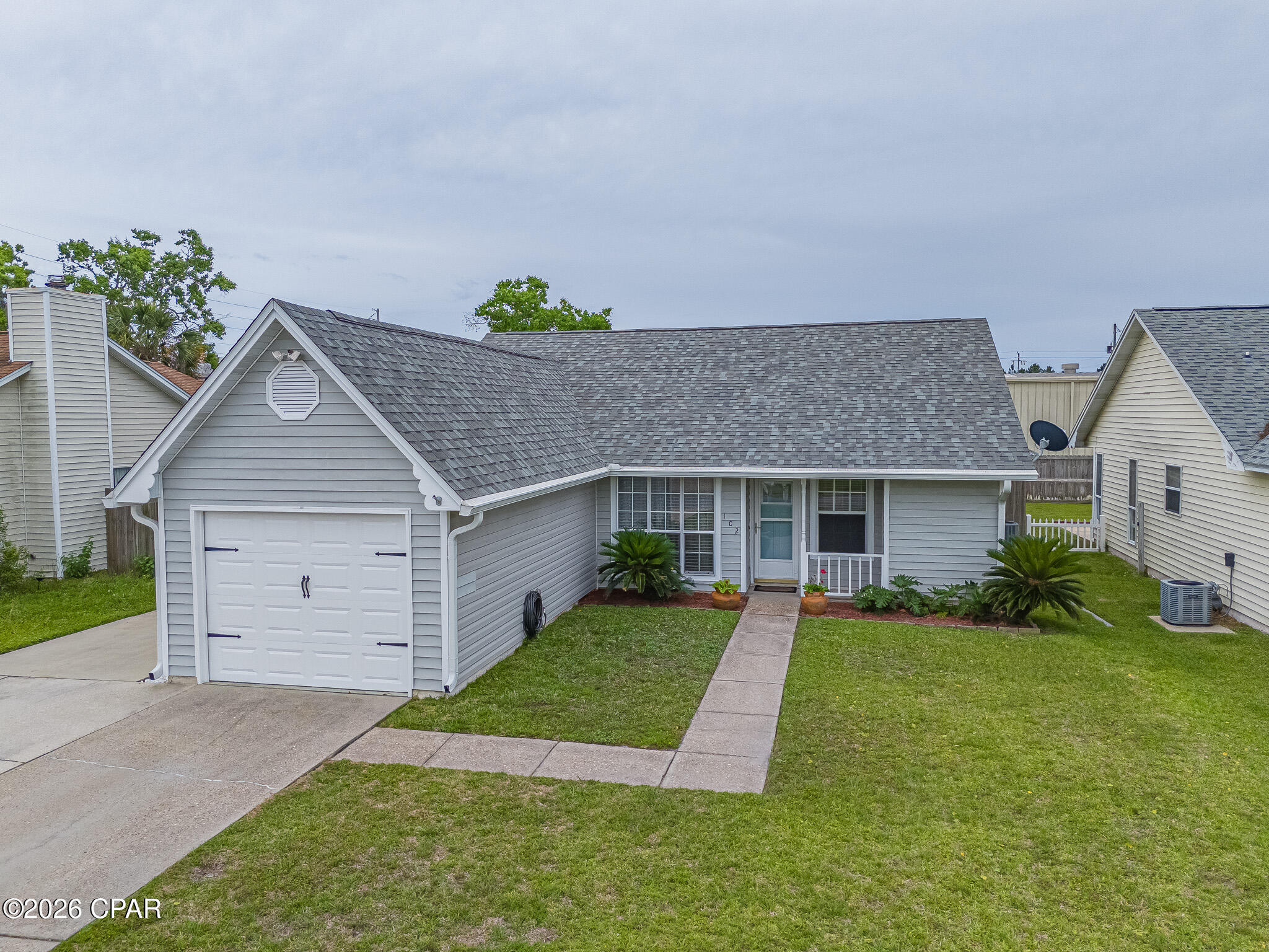 102 Heritage Circle
