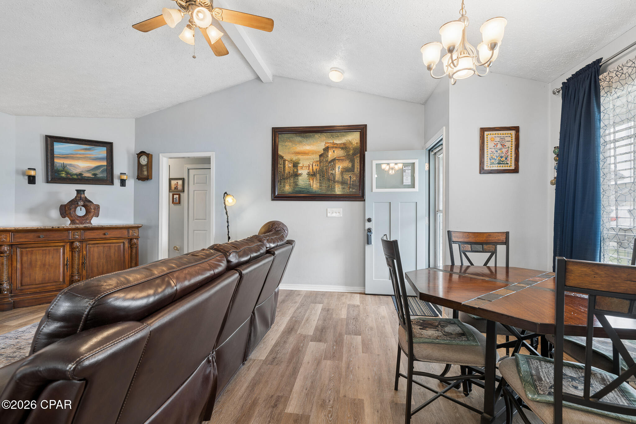 102 Heritage Circle