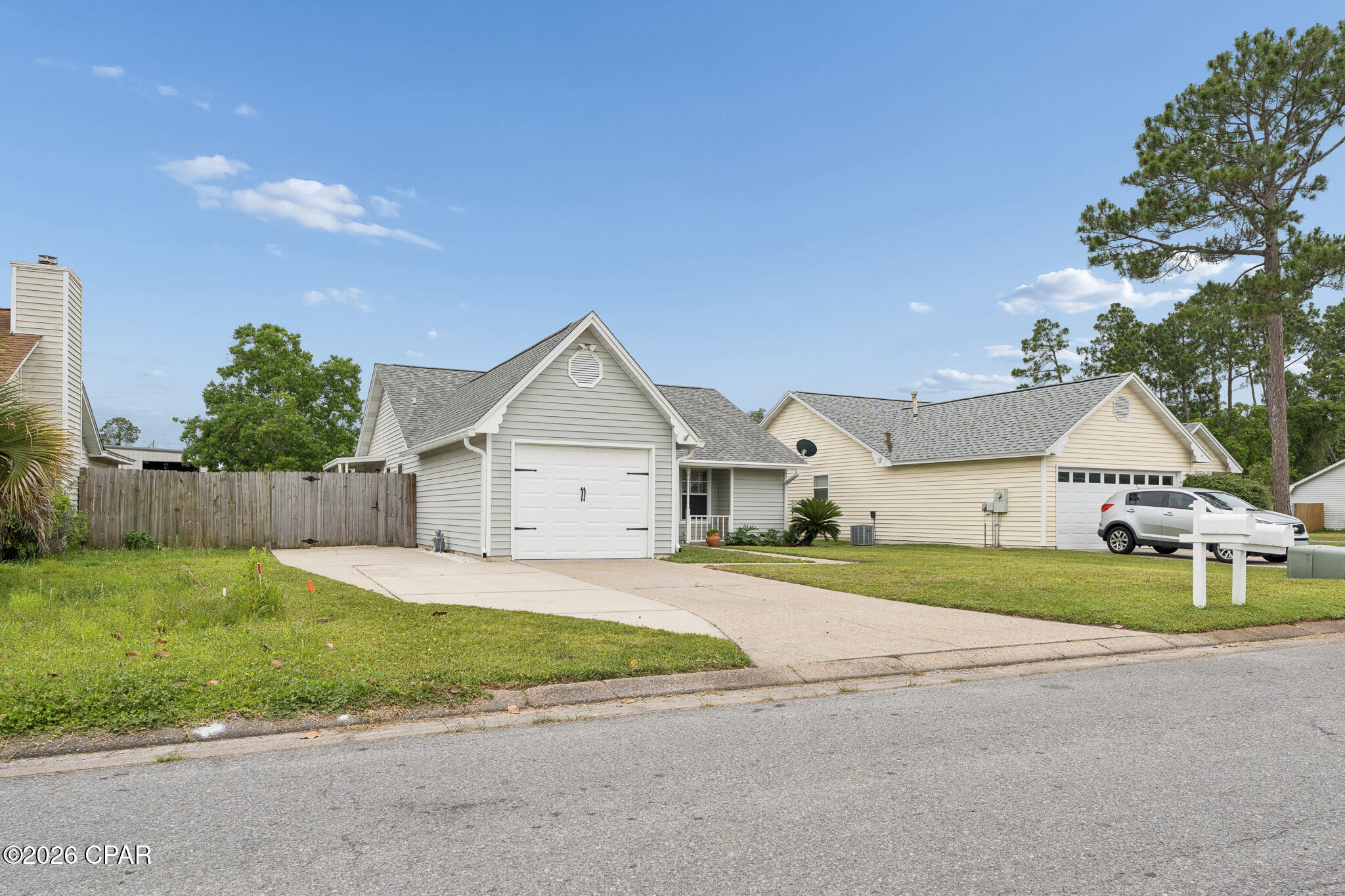 102 Heritage Circle