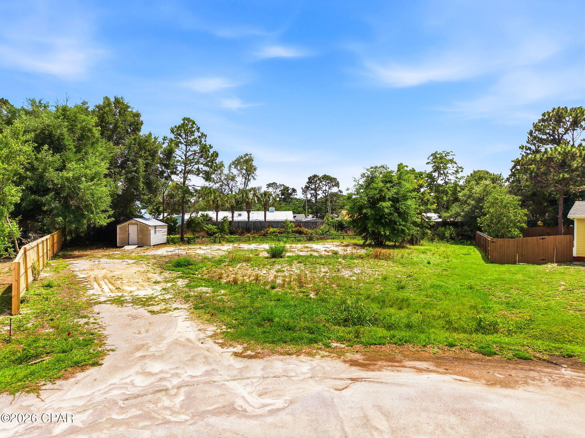 2526 Shady Oak Court