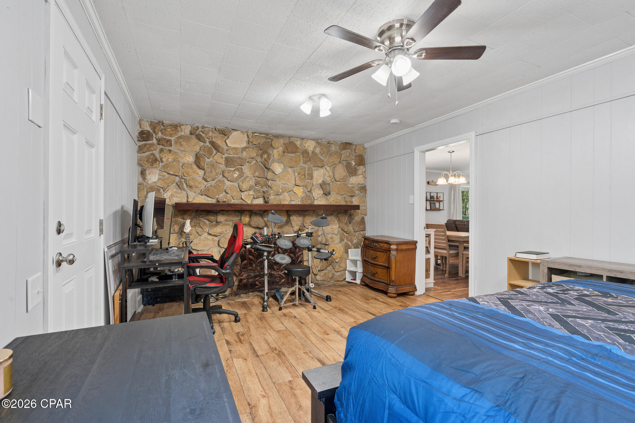 1201 Carrin Drive