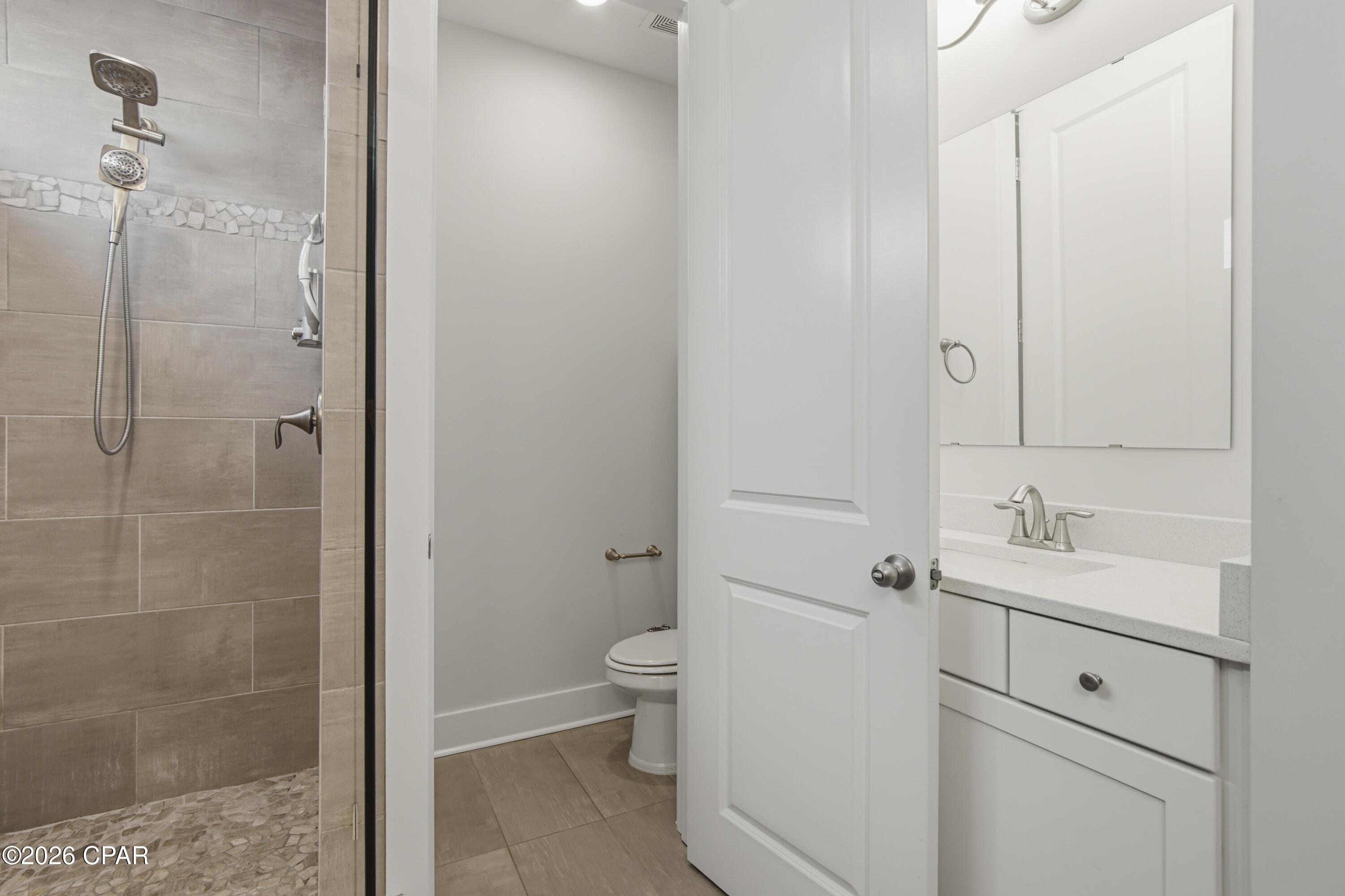 1816 Discovery Loop