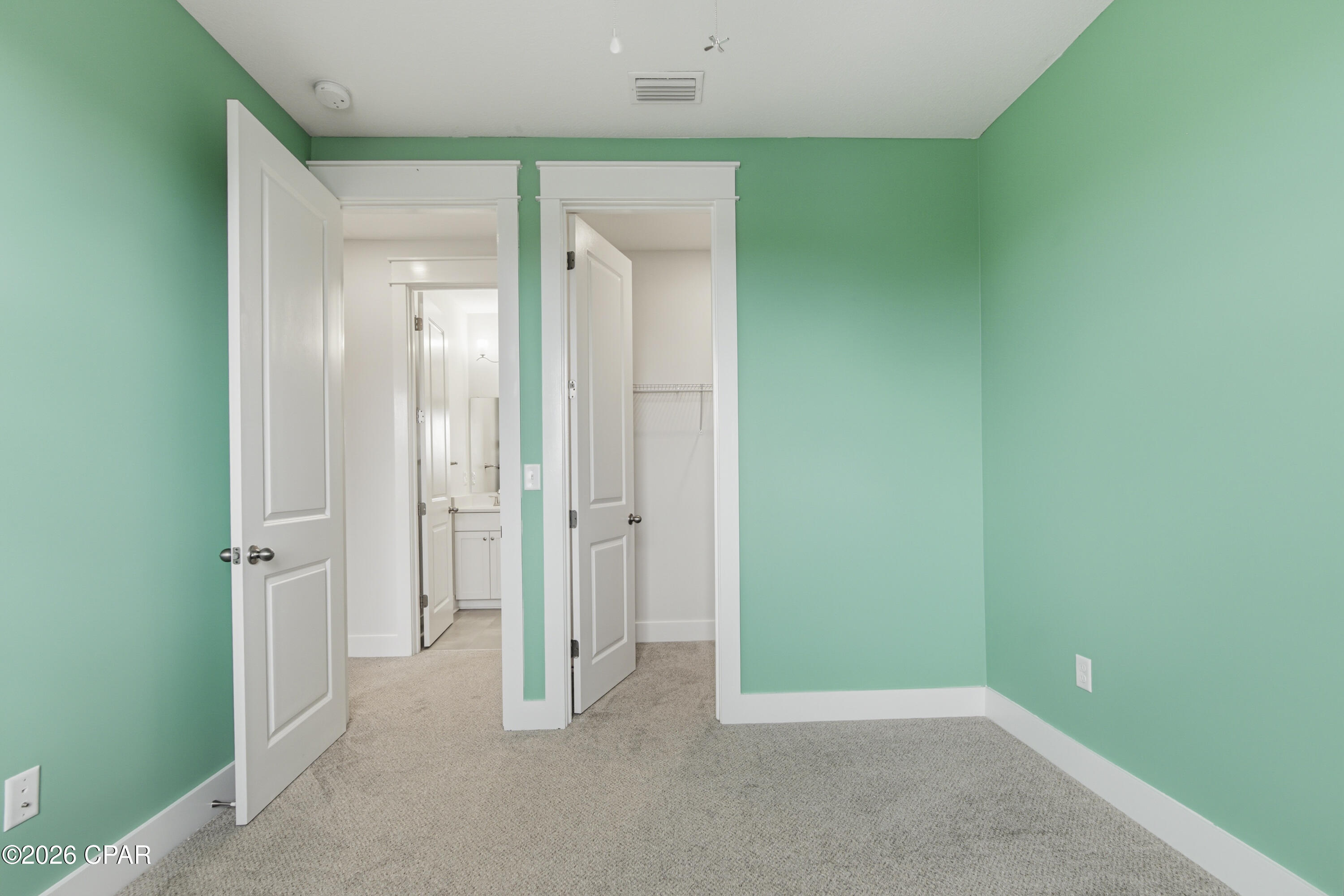 1816 Discovery Loop