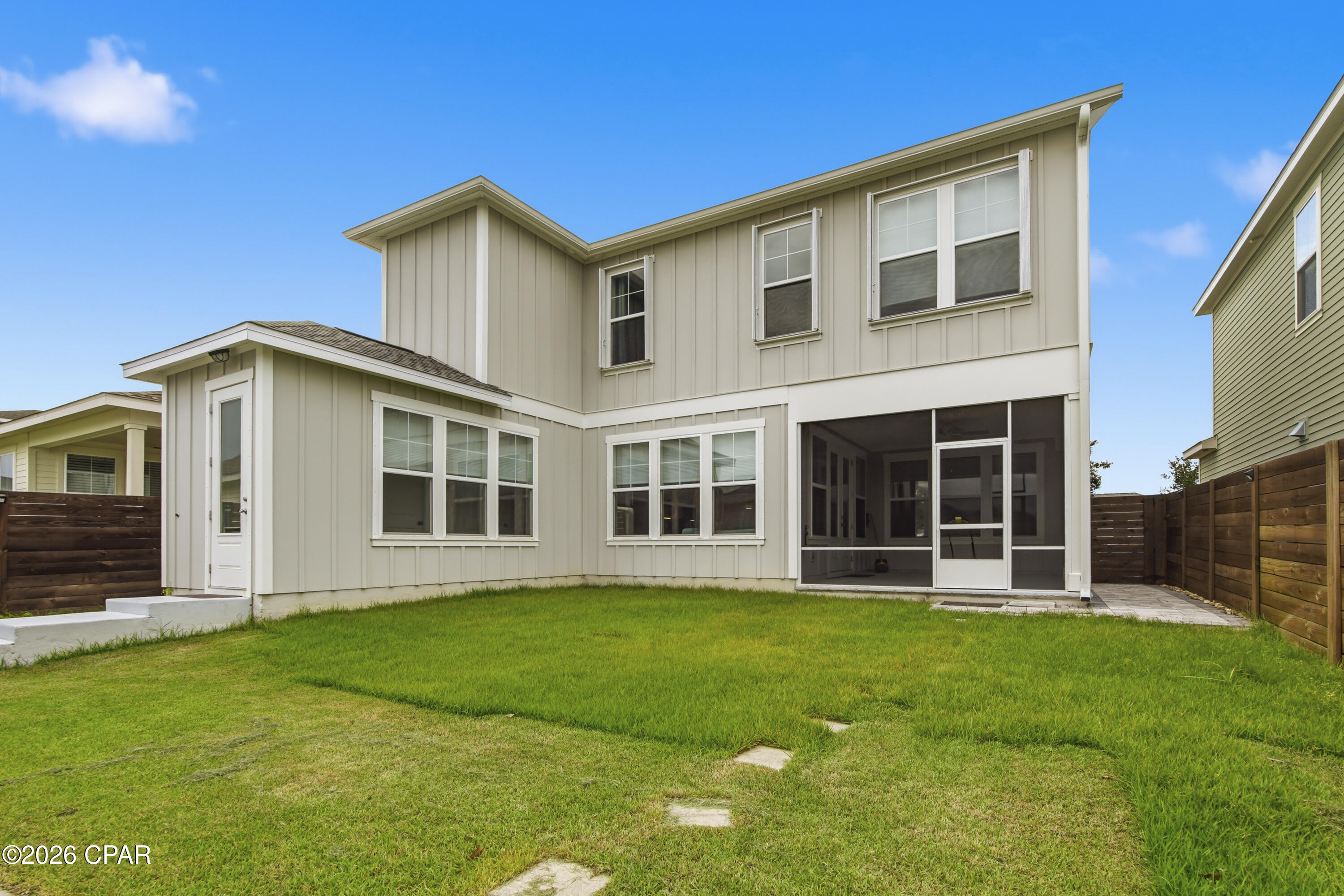 1816 Discovery Loop