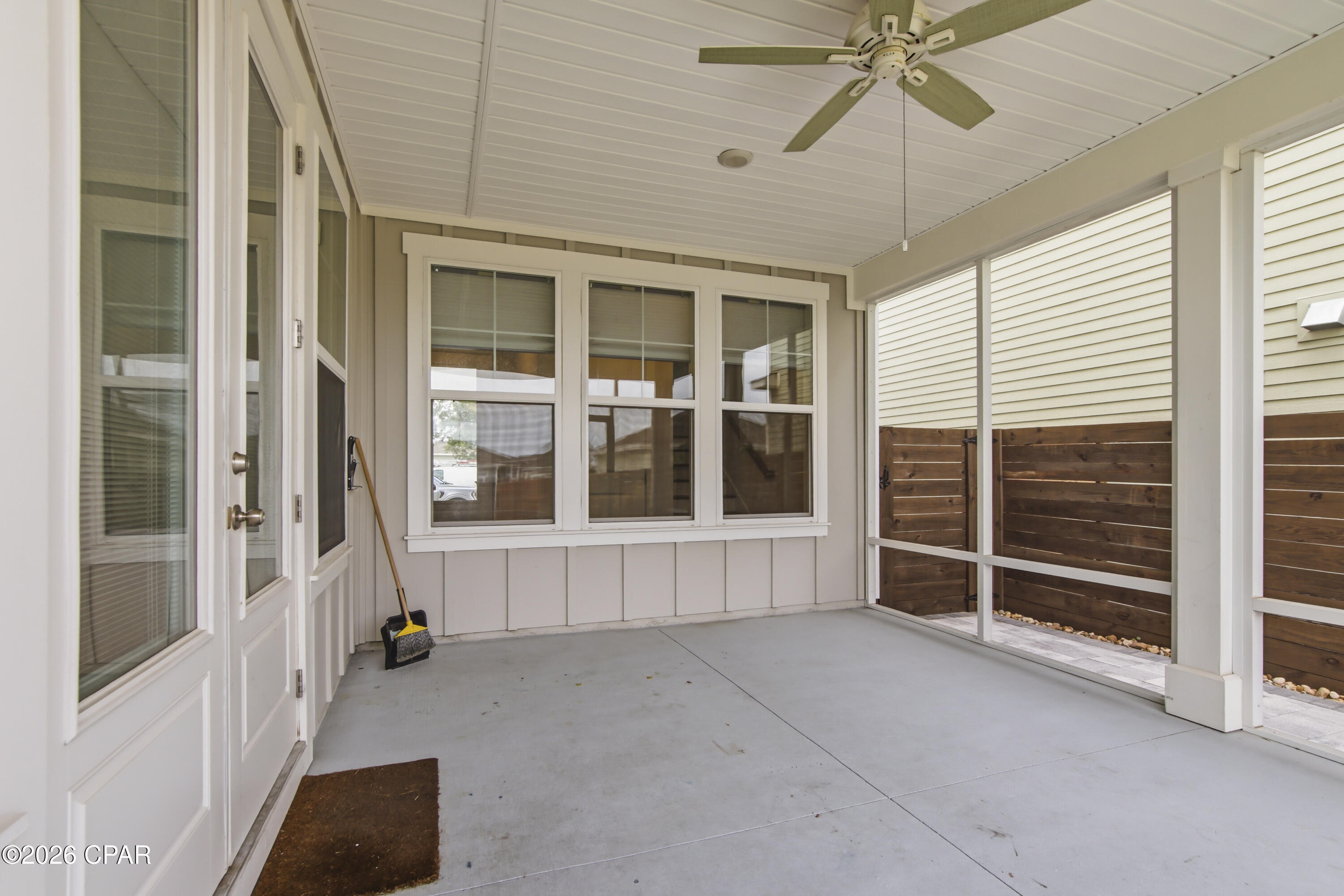 1816 Discovery Loop