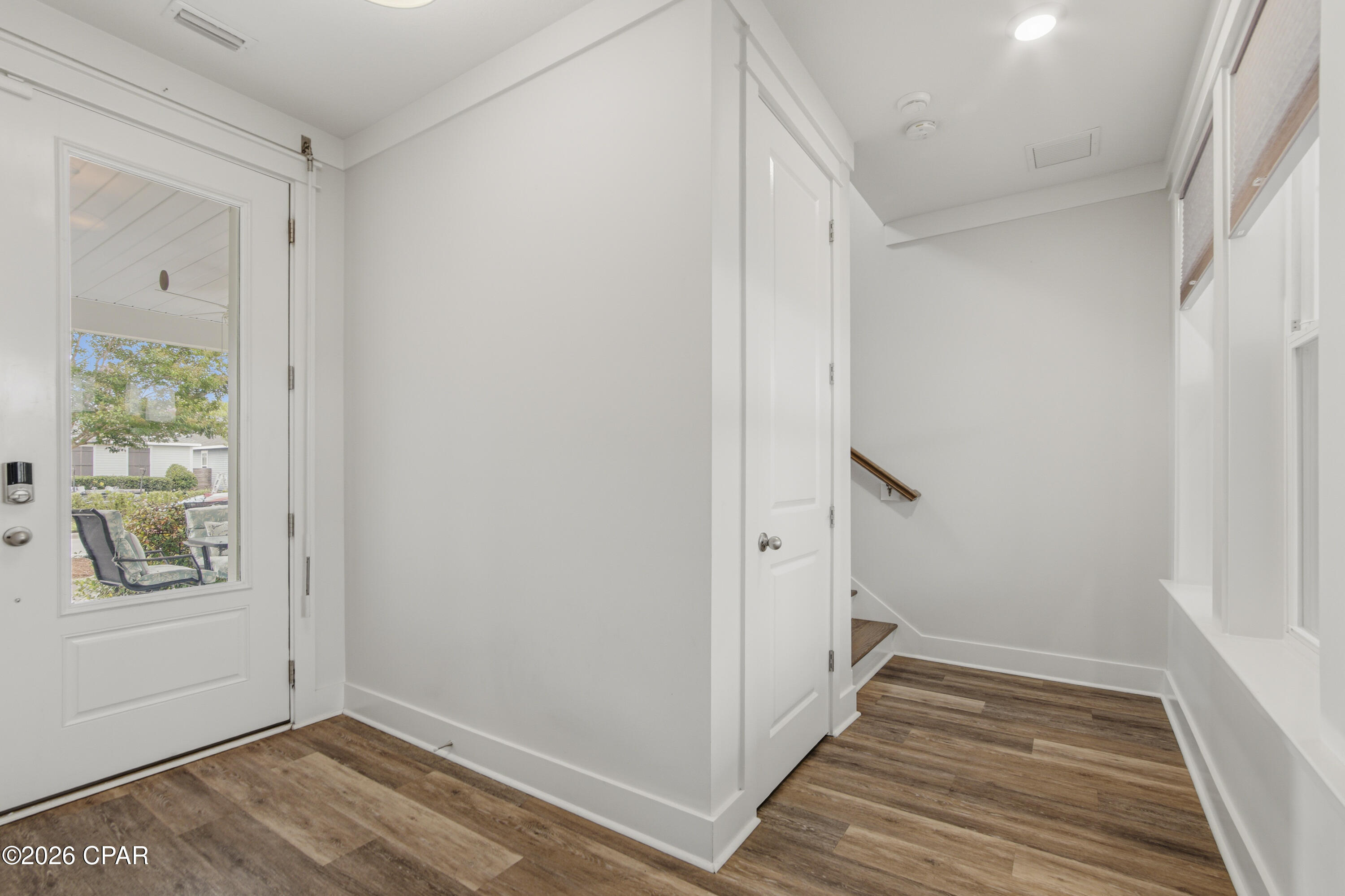 1816 Discovery Loop
