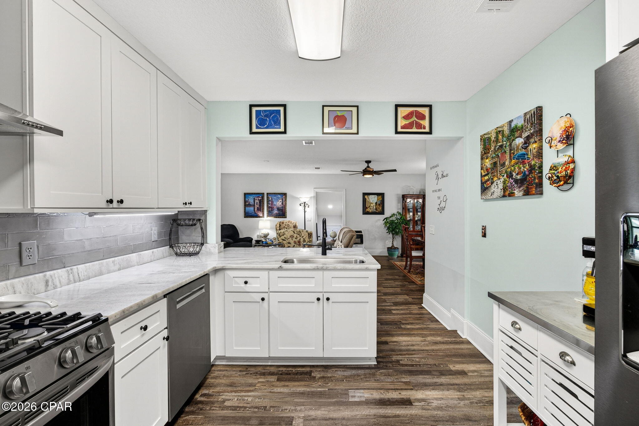 700 2nd Street