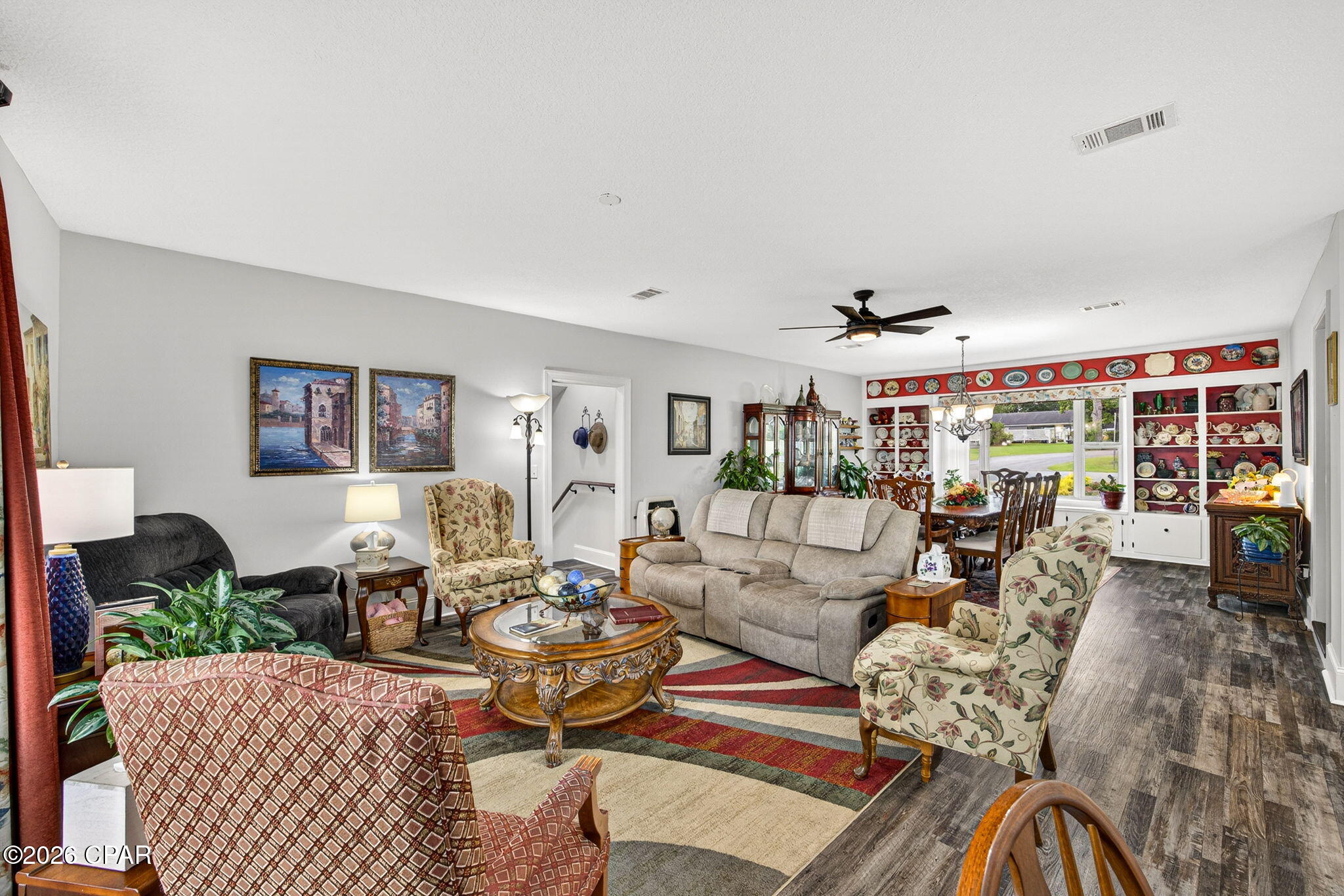 700 2nd Street
