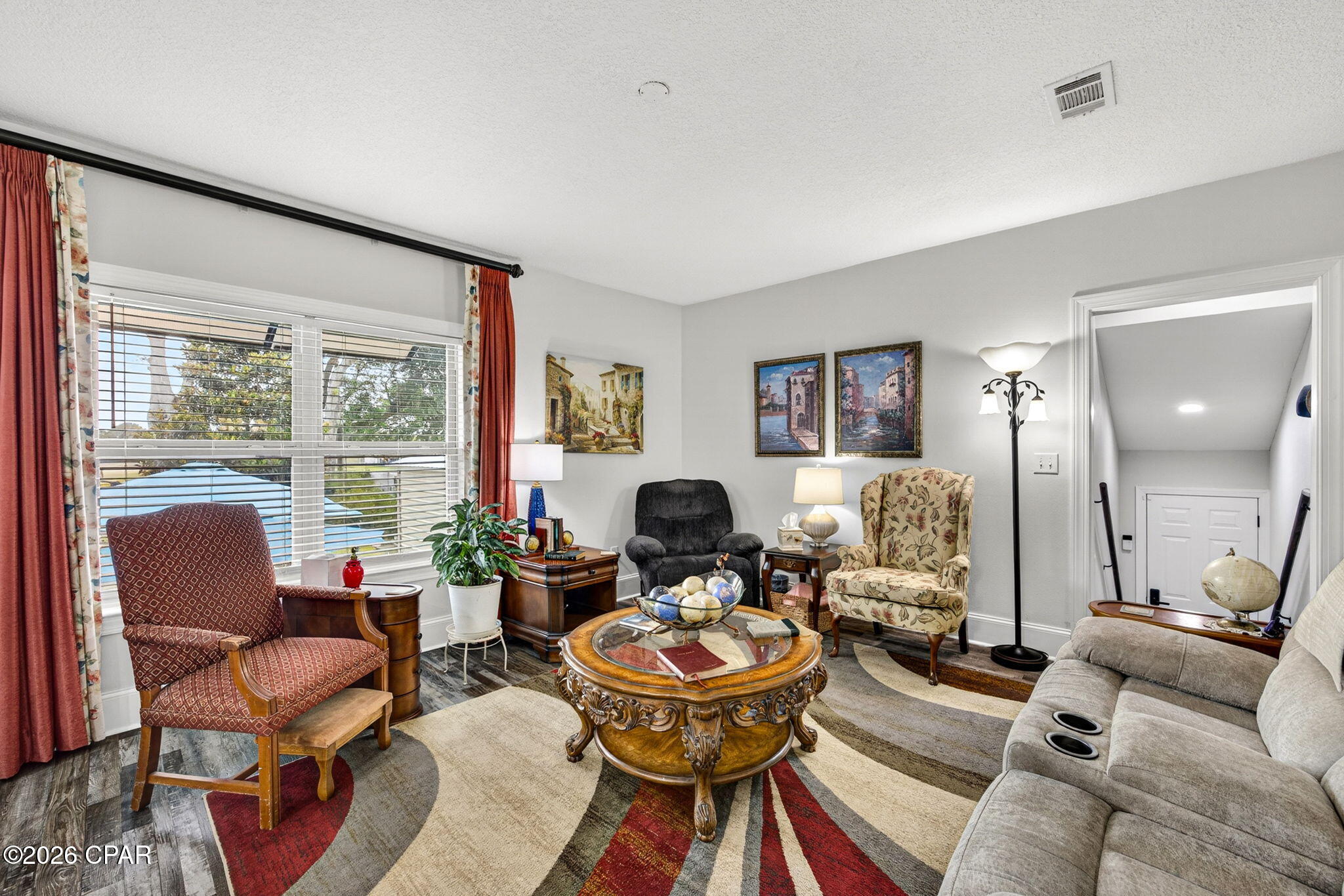 700 2nd Street