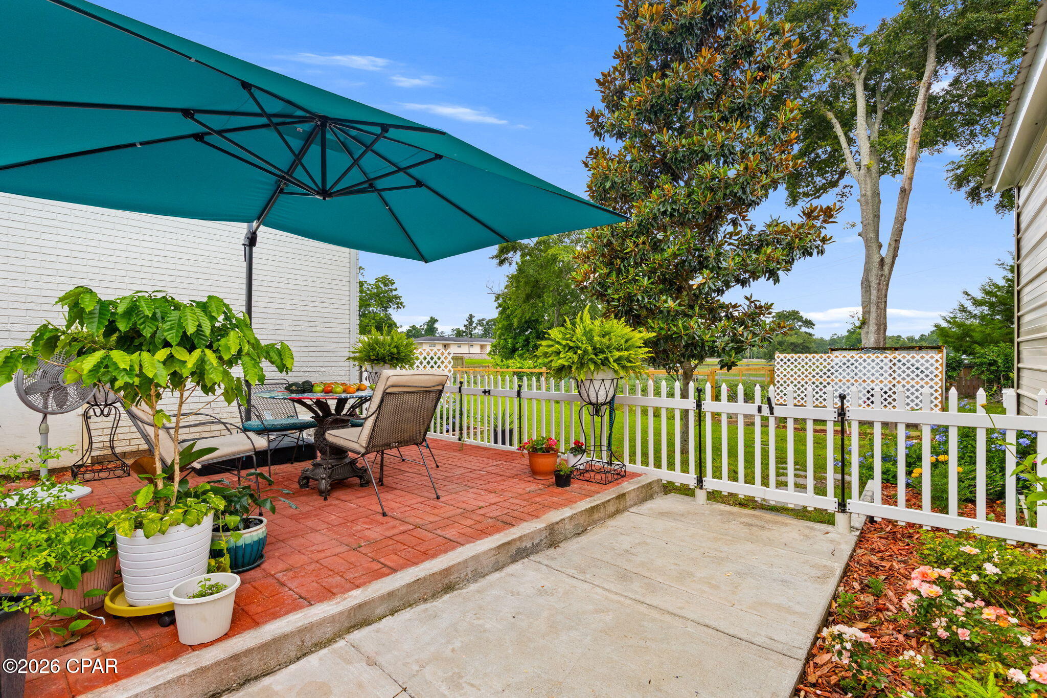 700 2nd Street