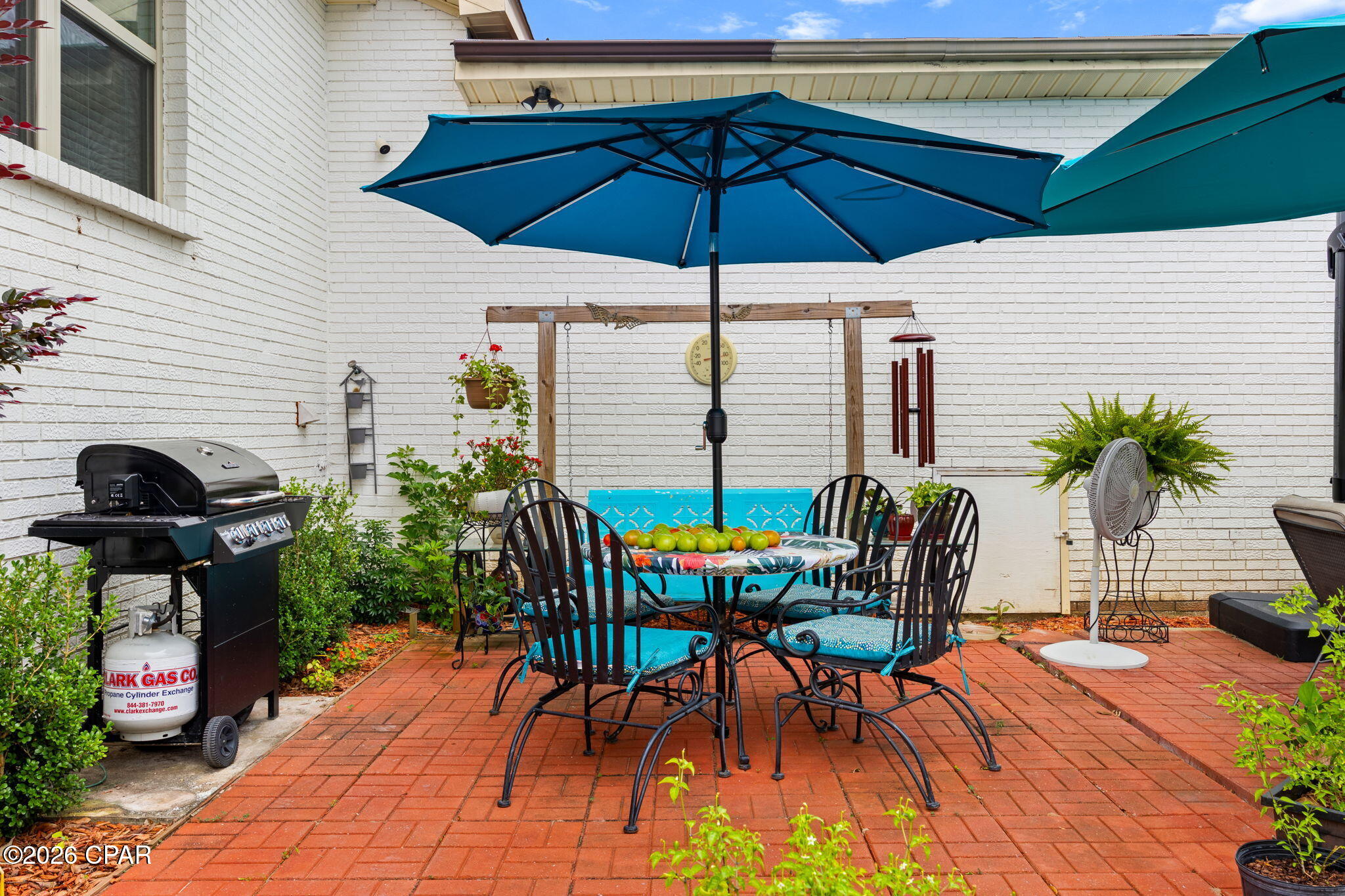 700 2nd Street