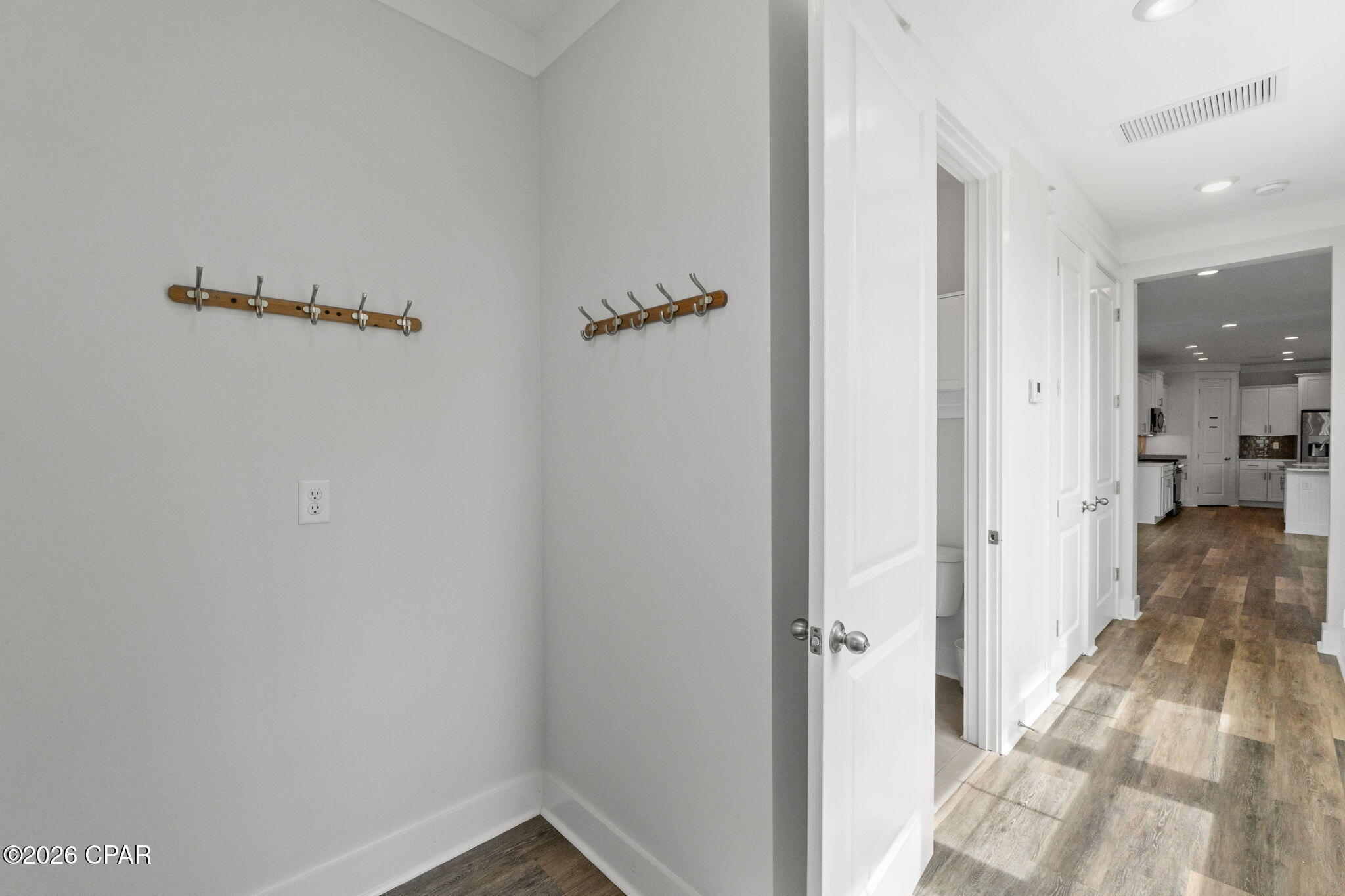 1816 Discovery Loop