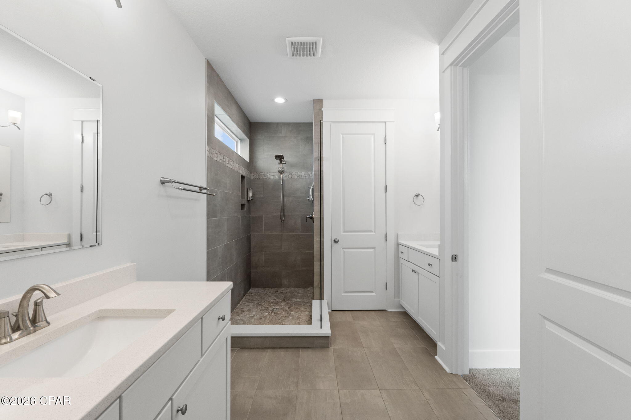 1816 Discovery Loop