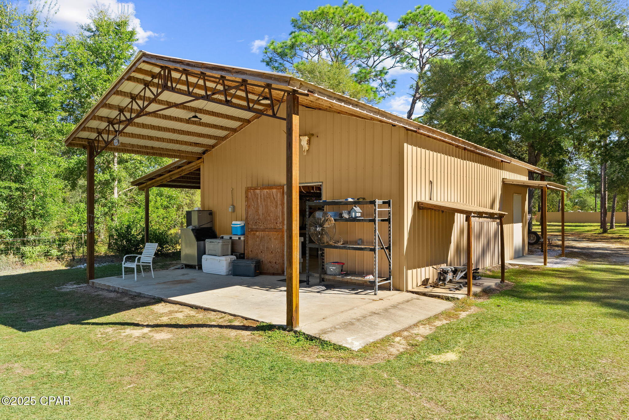 13816 Fiddlers Green Road