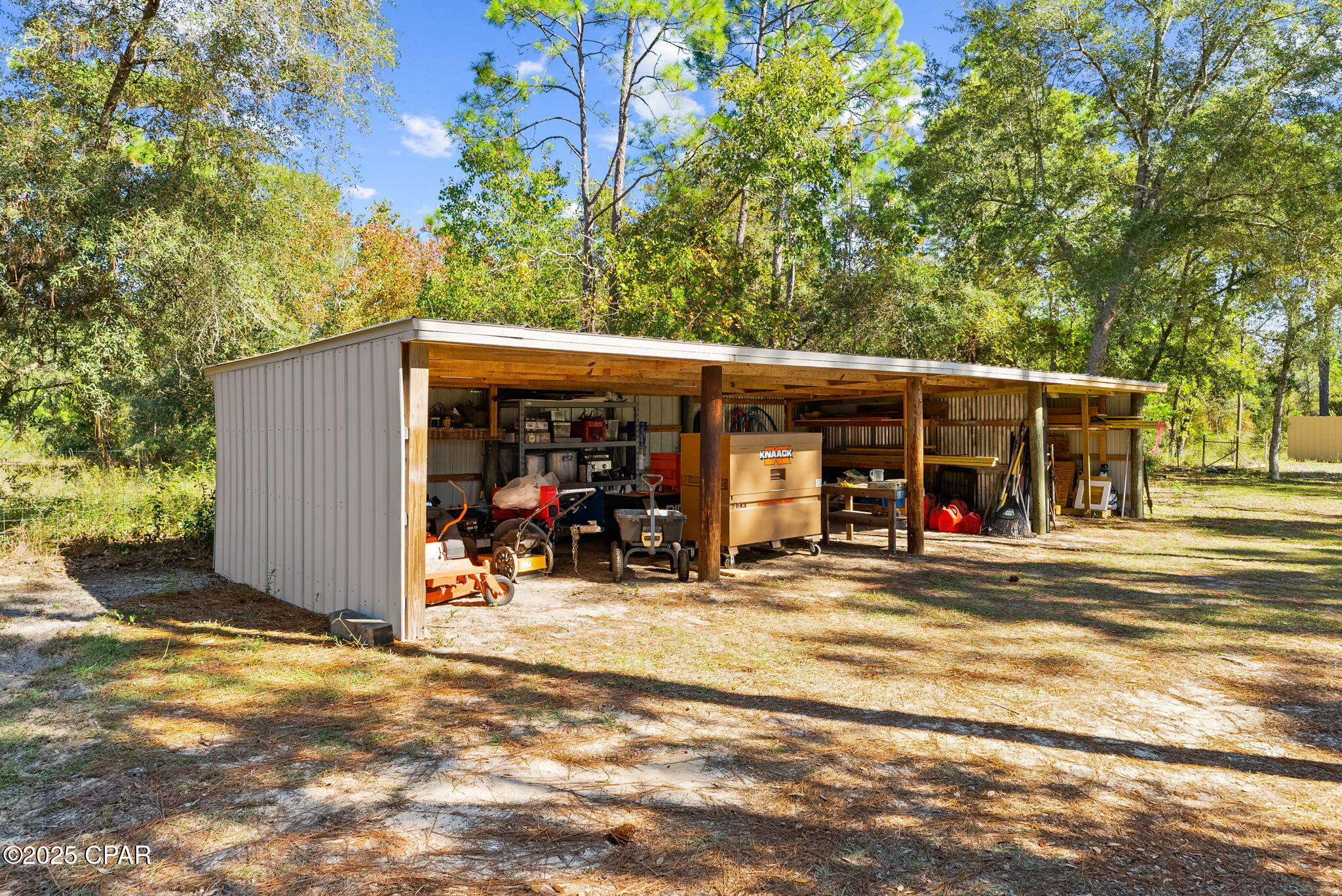 13816 Fiddlers Green Road