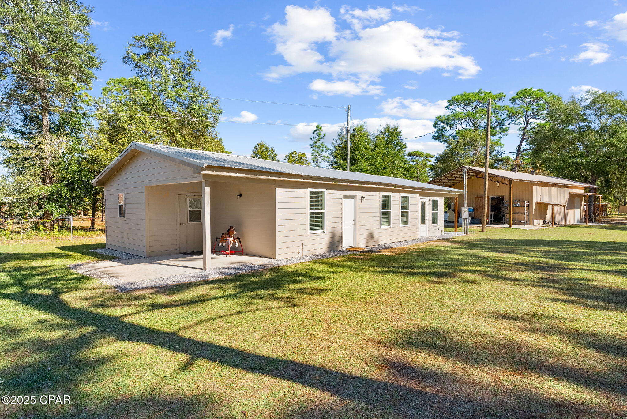 13816 Fiddlers Green Road