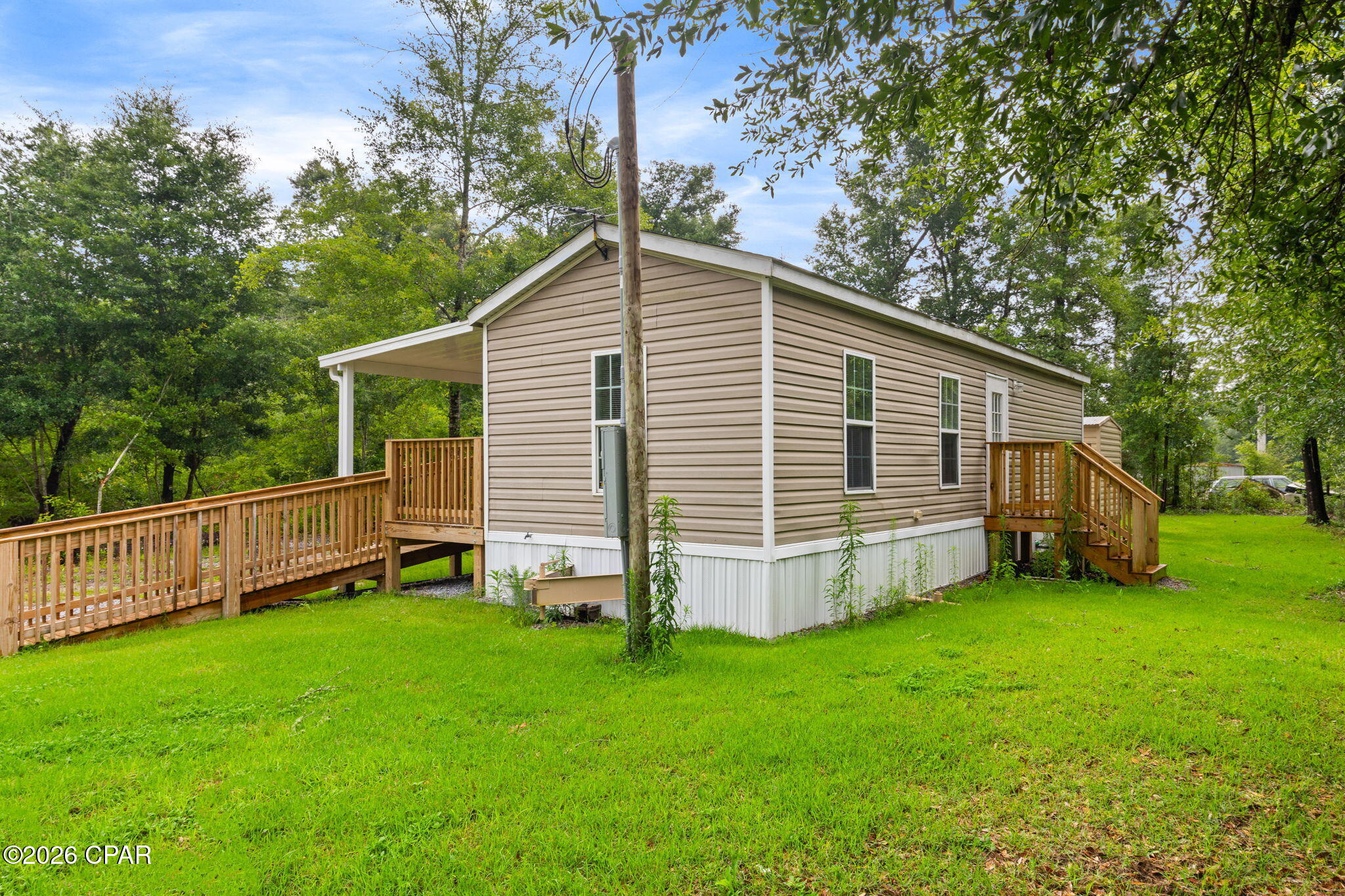 12128 Edgewood Road