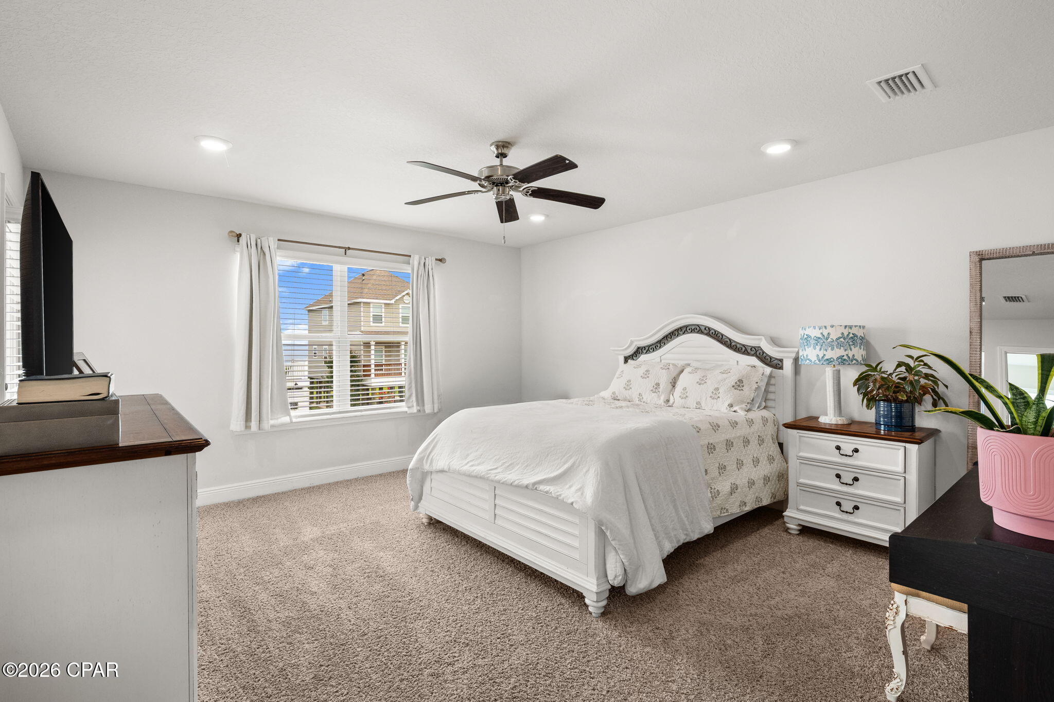 125 Carriage Road