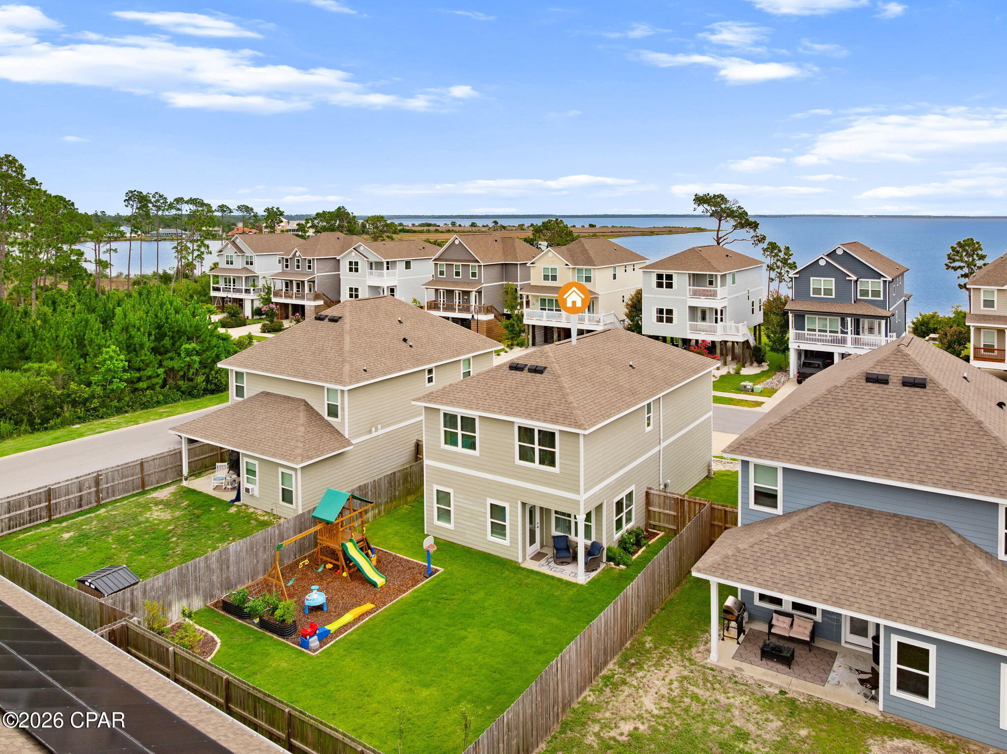125 Carriage Road