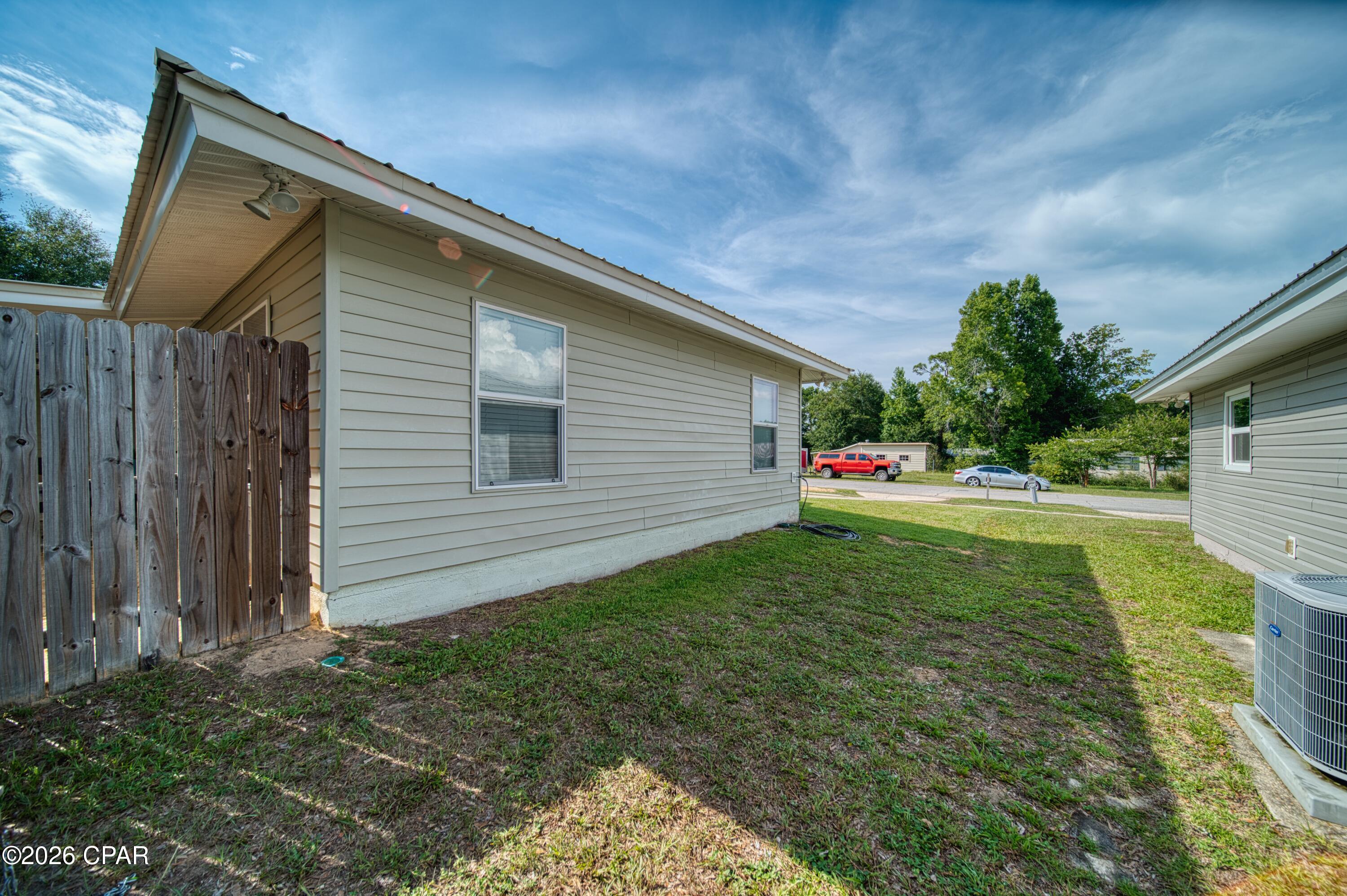 1807 Ulmer Lane
