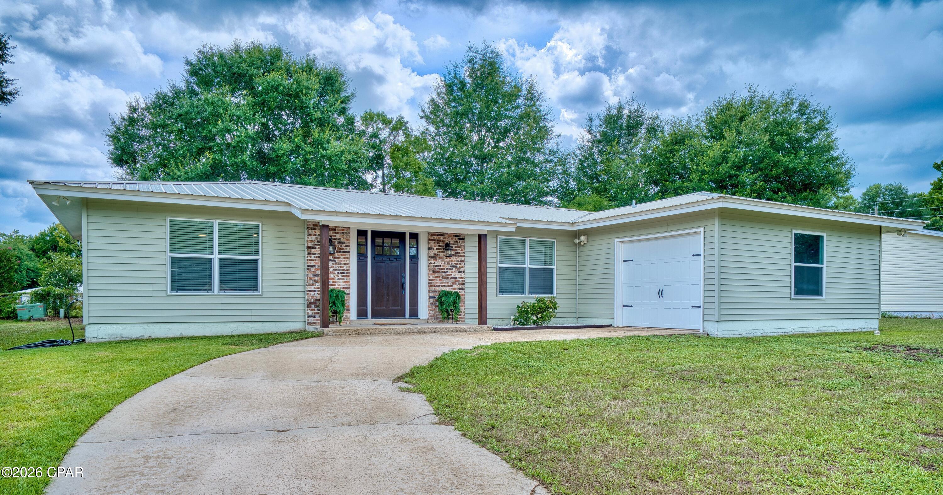 1807 Ulmer Lane