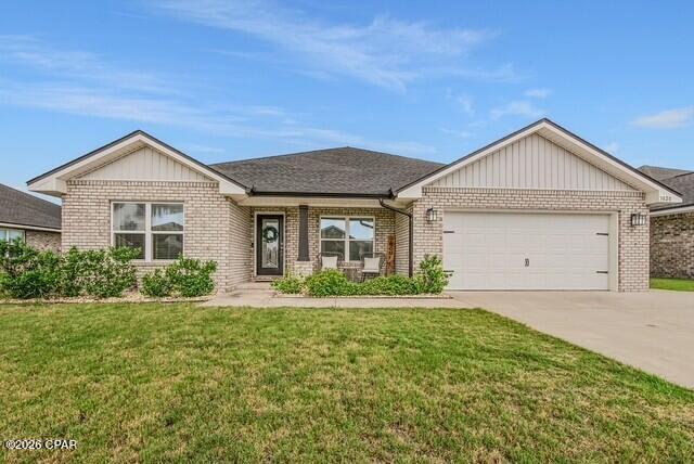 3820 Redbud Way