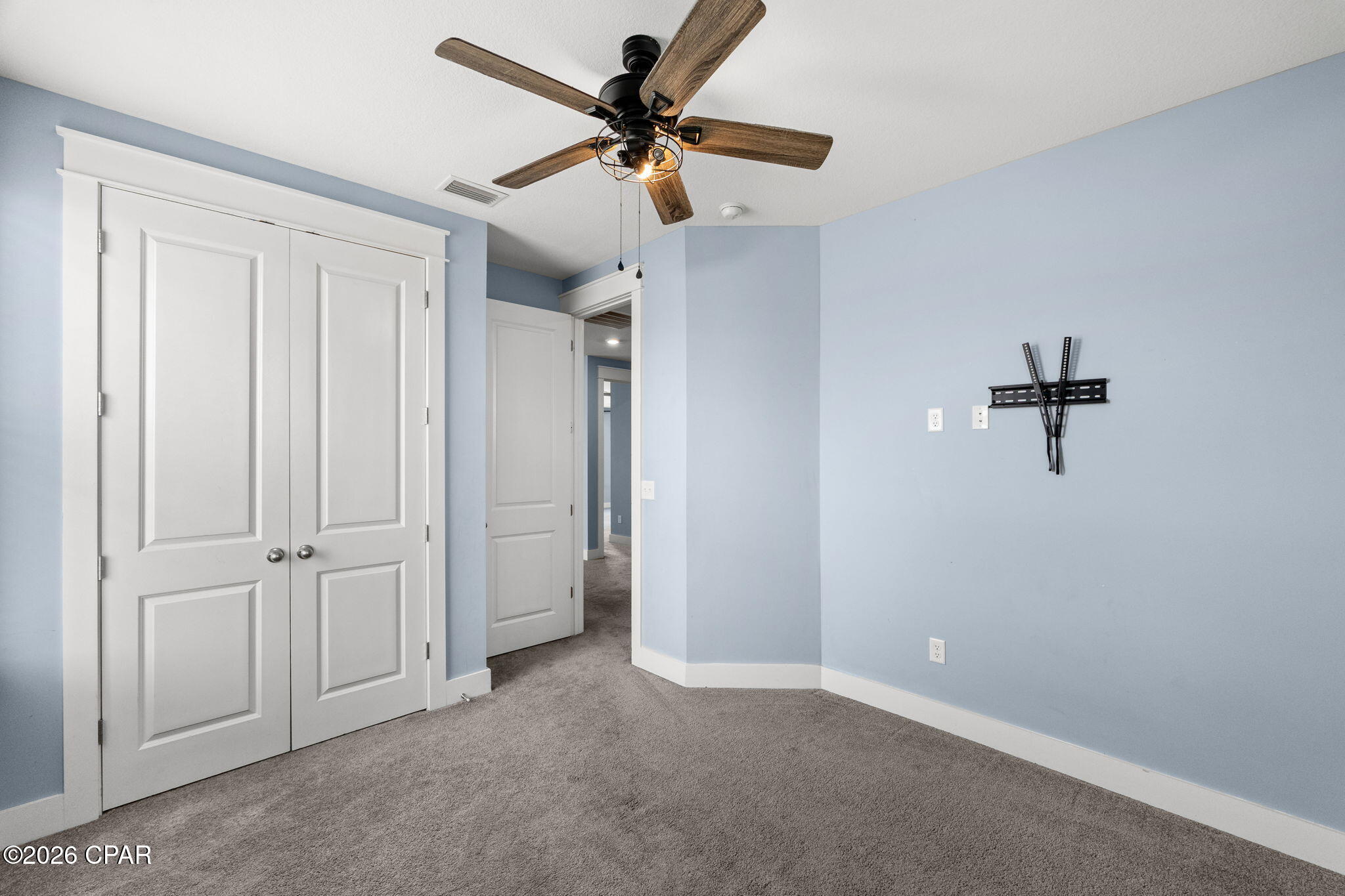 1416 Blackbird Court