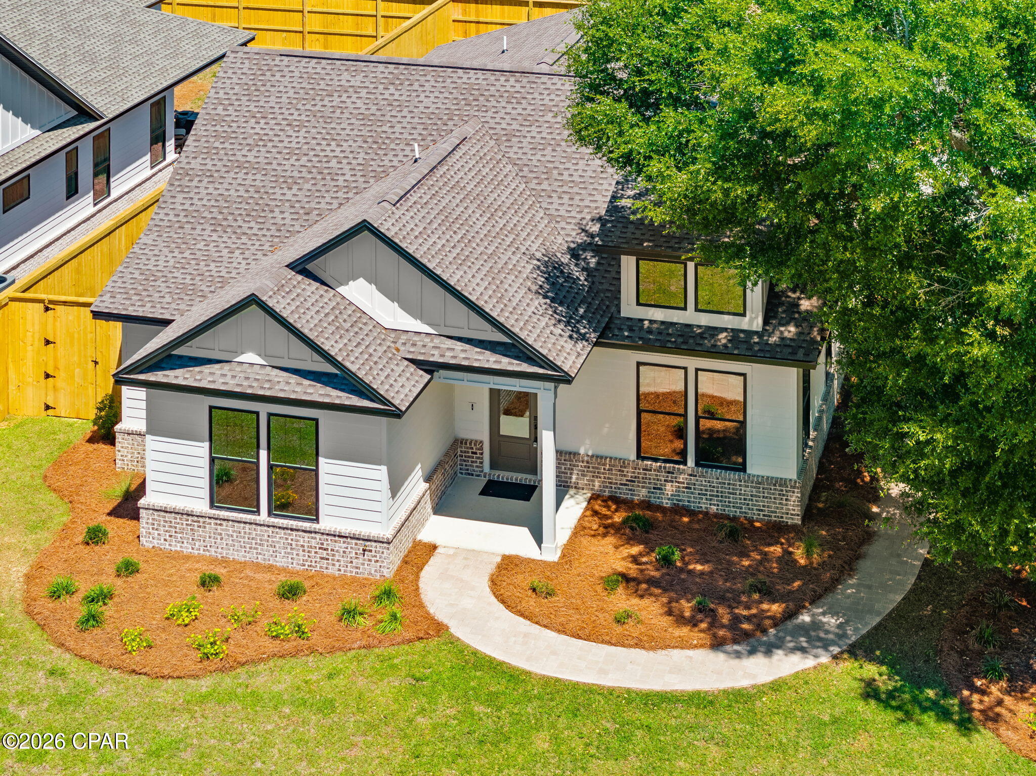 3116 Kings Drive