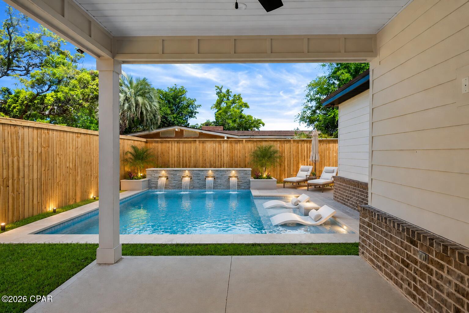 3116 Kings Drive