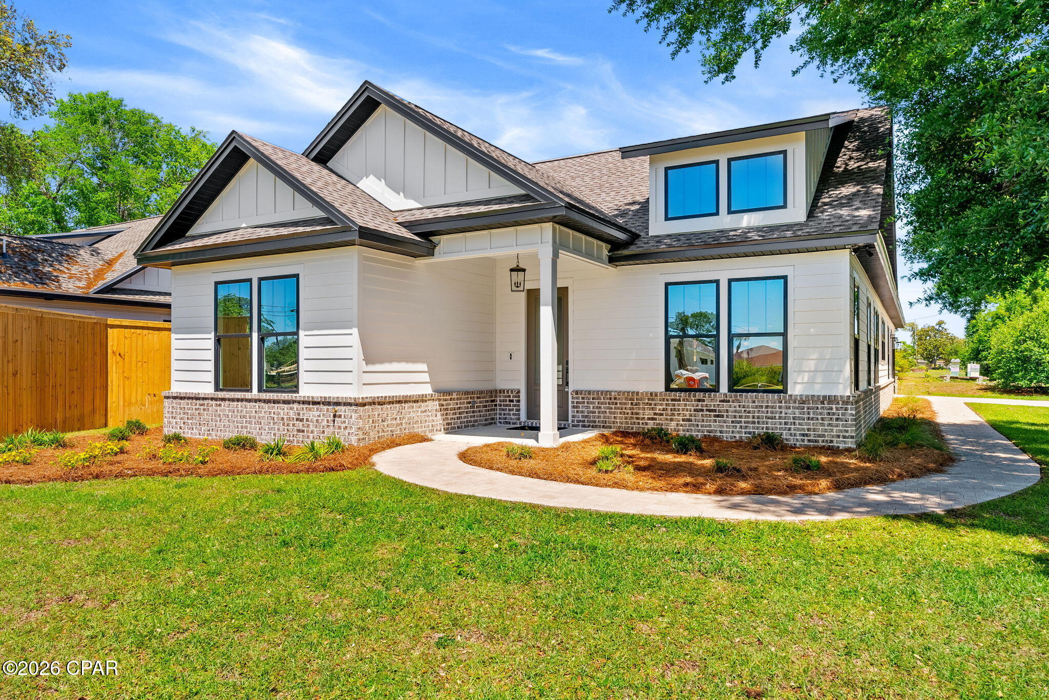 3116 Kings Drive