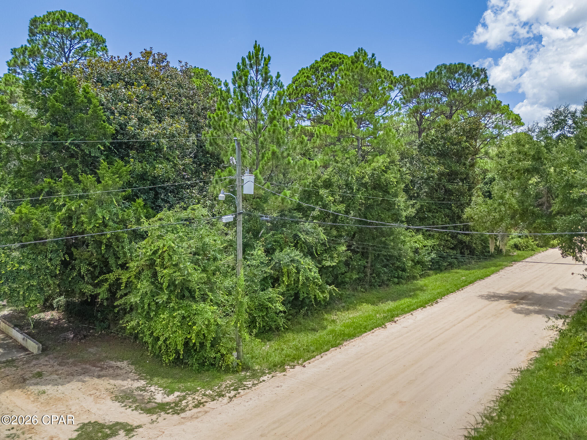8206 Random Road