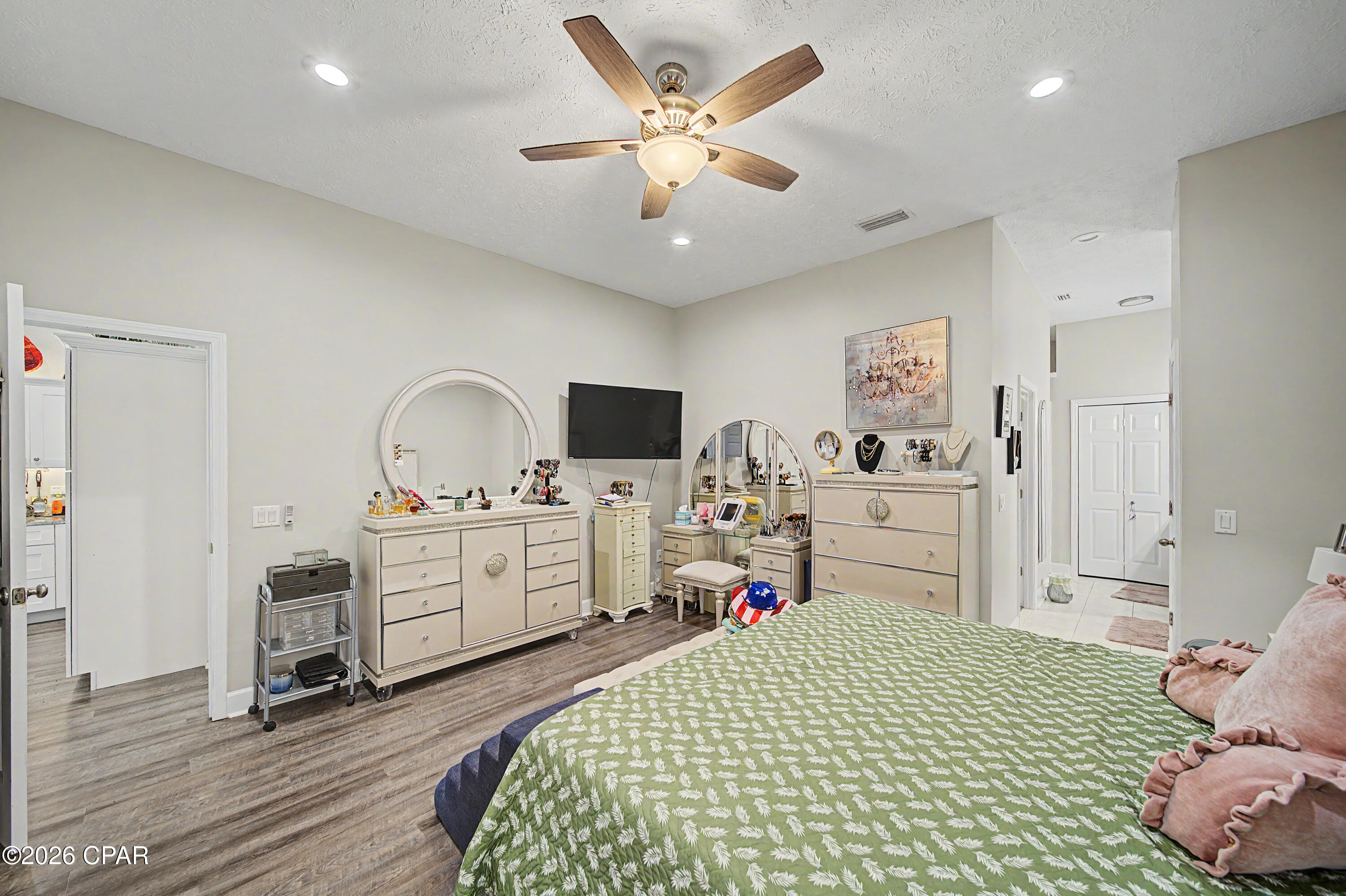 2601 Country Club Drive