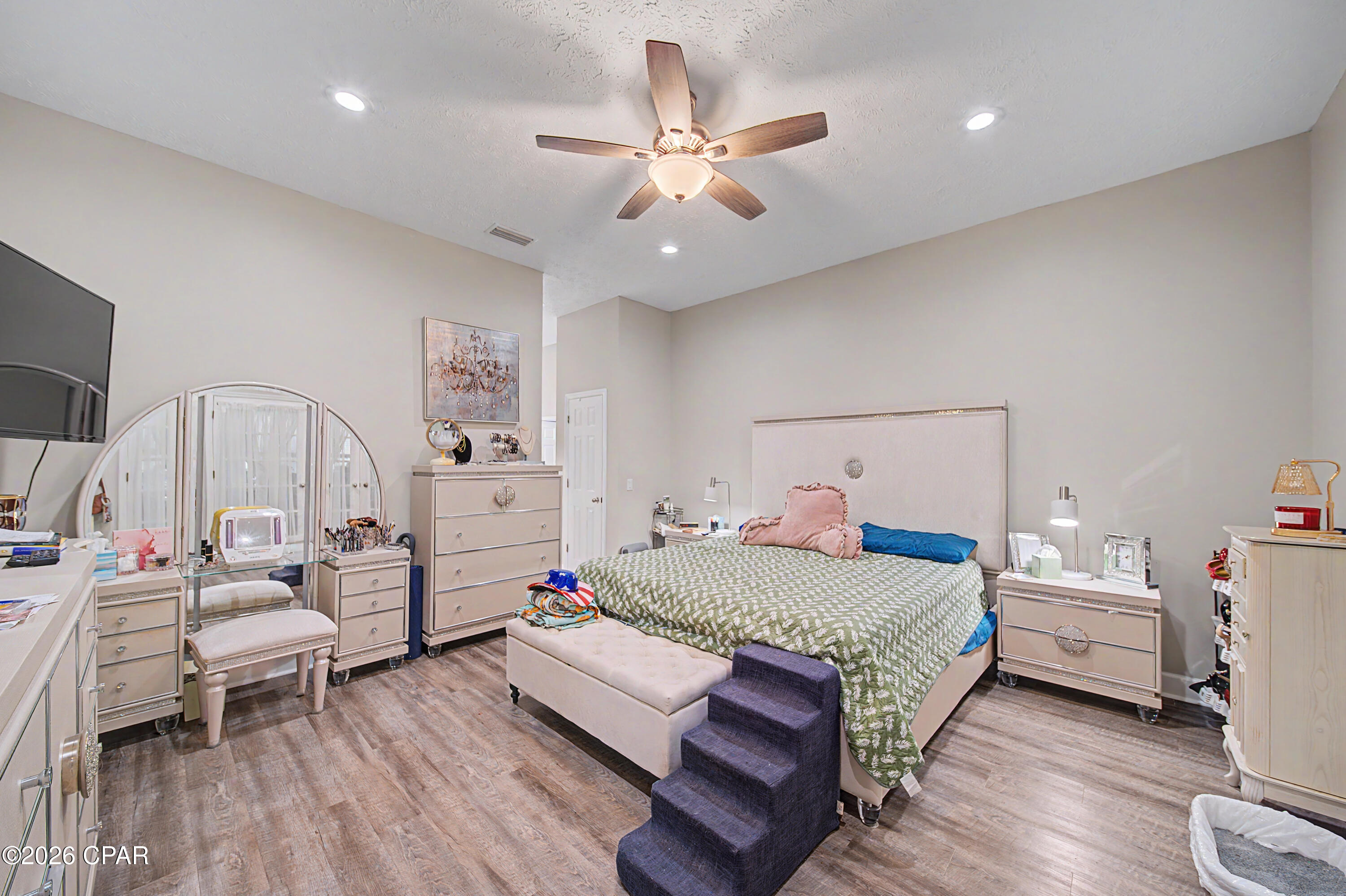 2601 Country Club Drive
