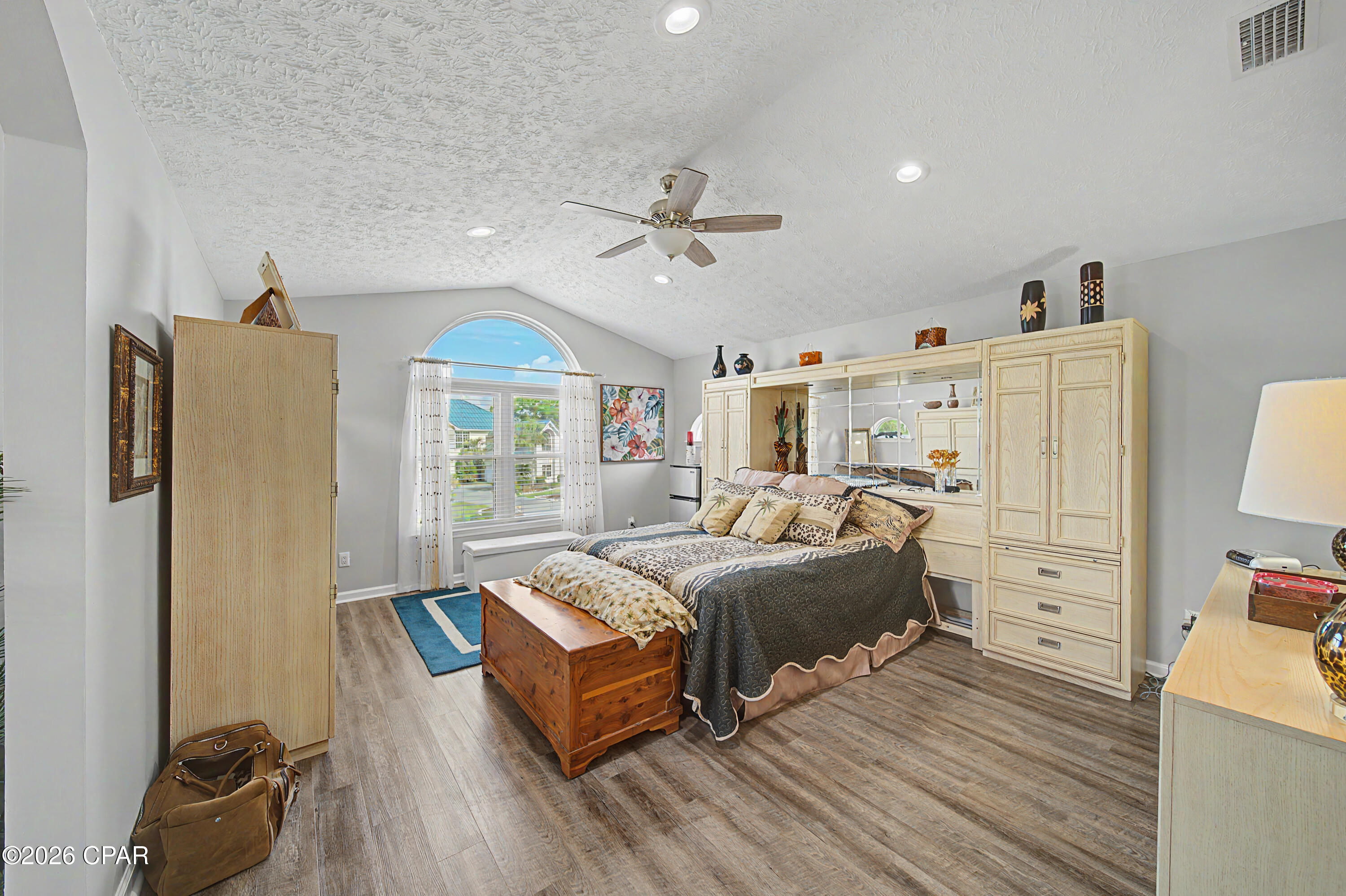2601 Country Club Drive