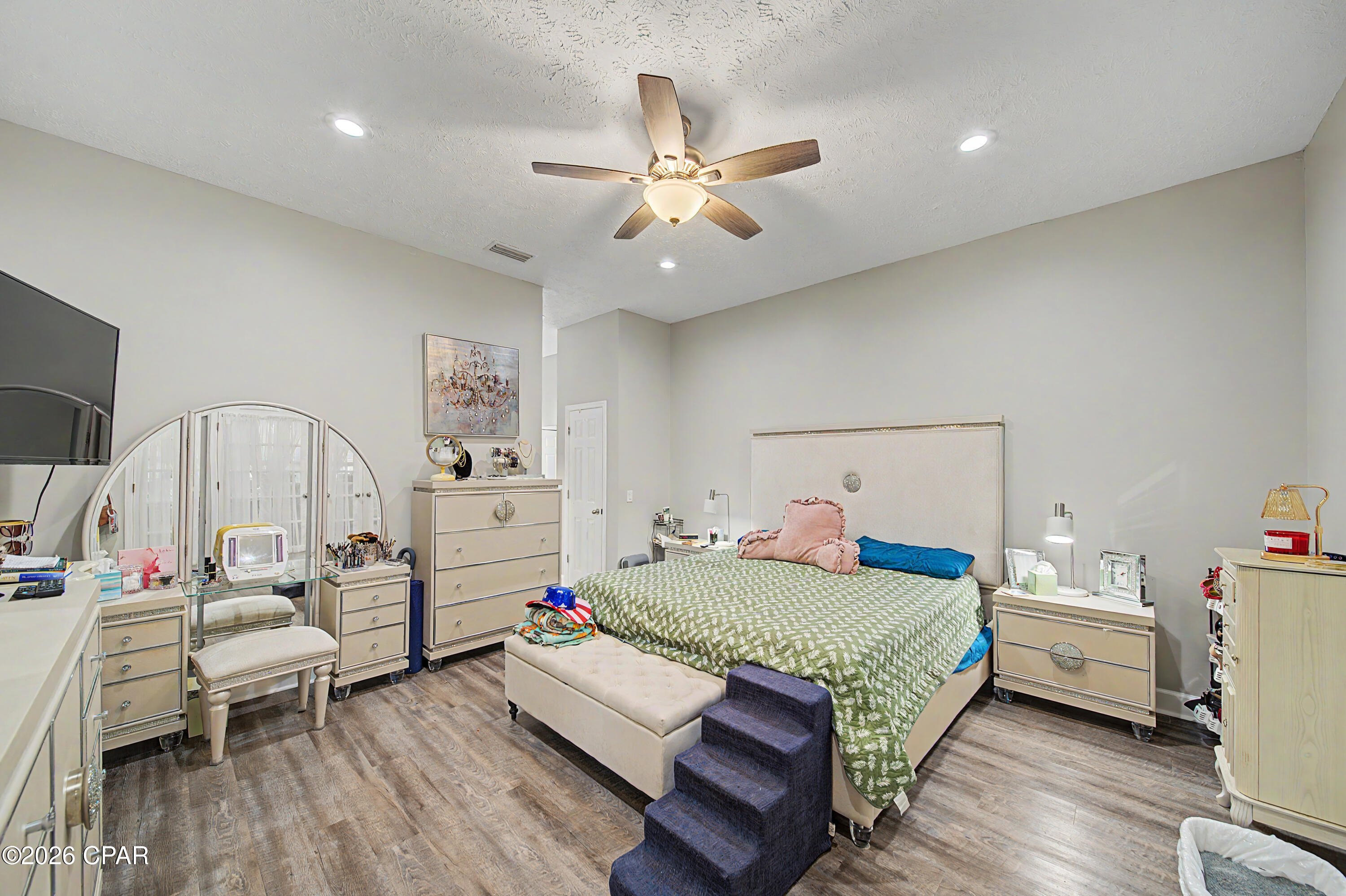 2601 Country Club Drive
