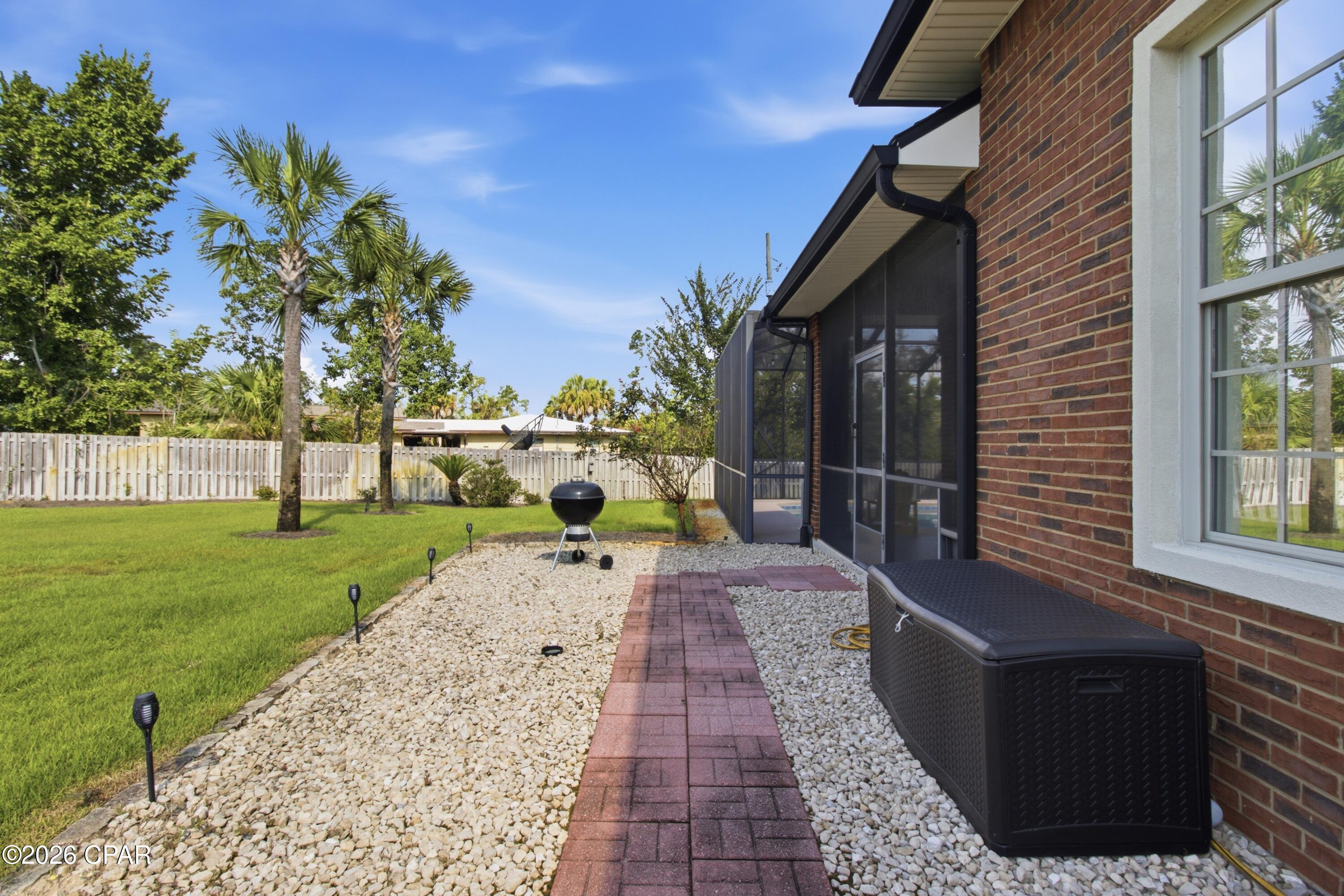 3410 Hillcrest Drive