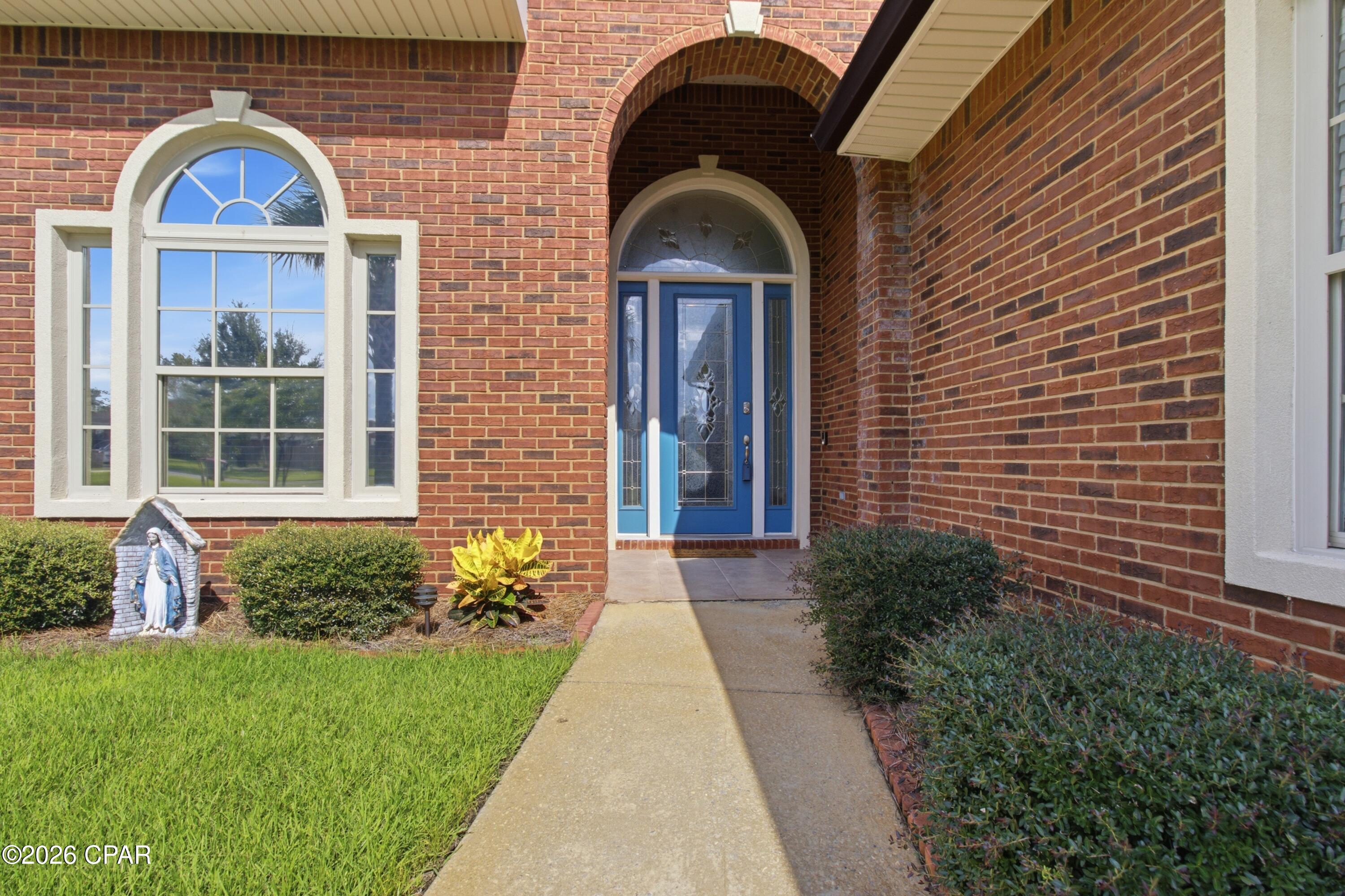 3410 Hillcrest Drive