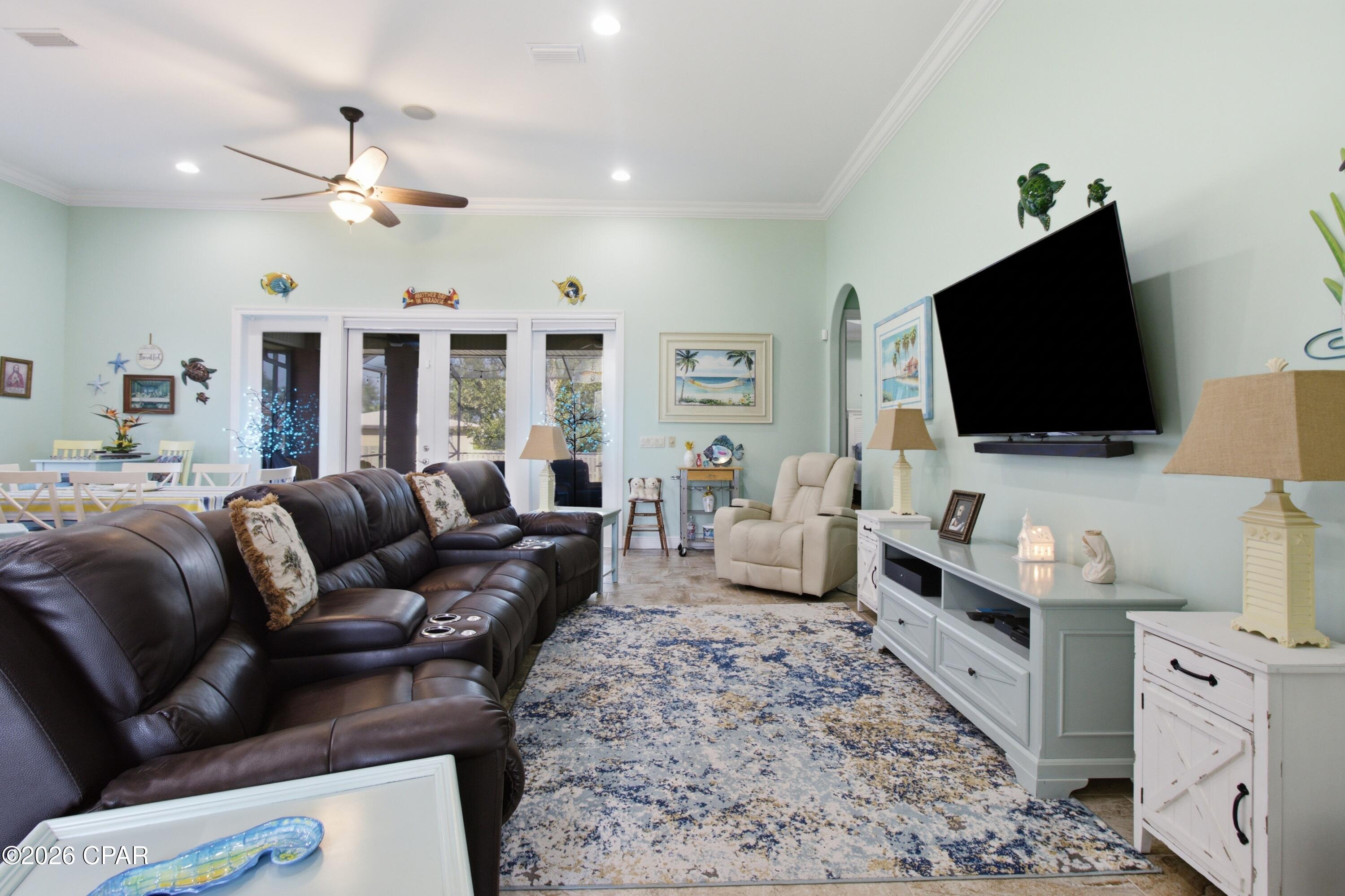 3410 Hillcrest Drive