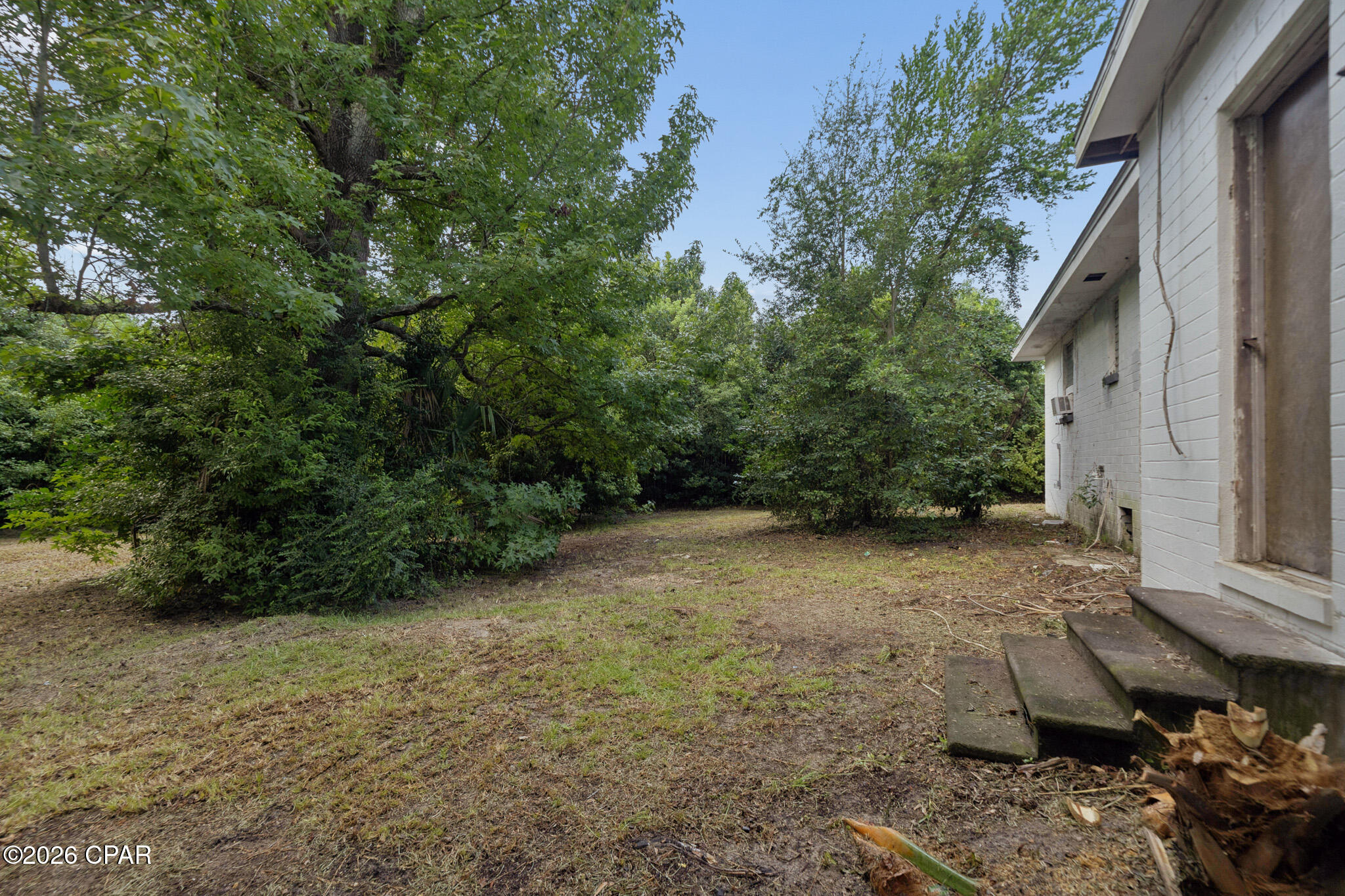 2208 Edgewood Drive