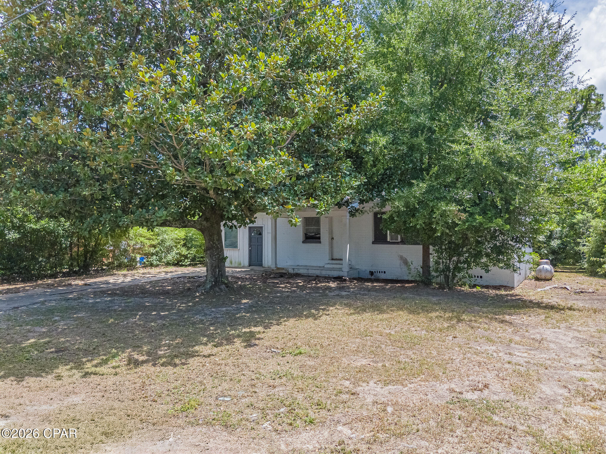 2208 Edgewood Drive