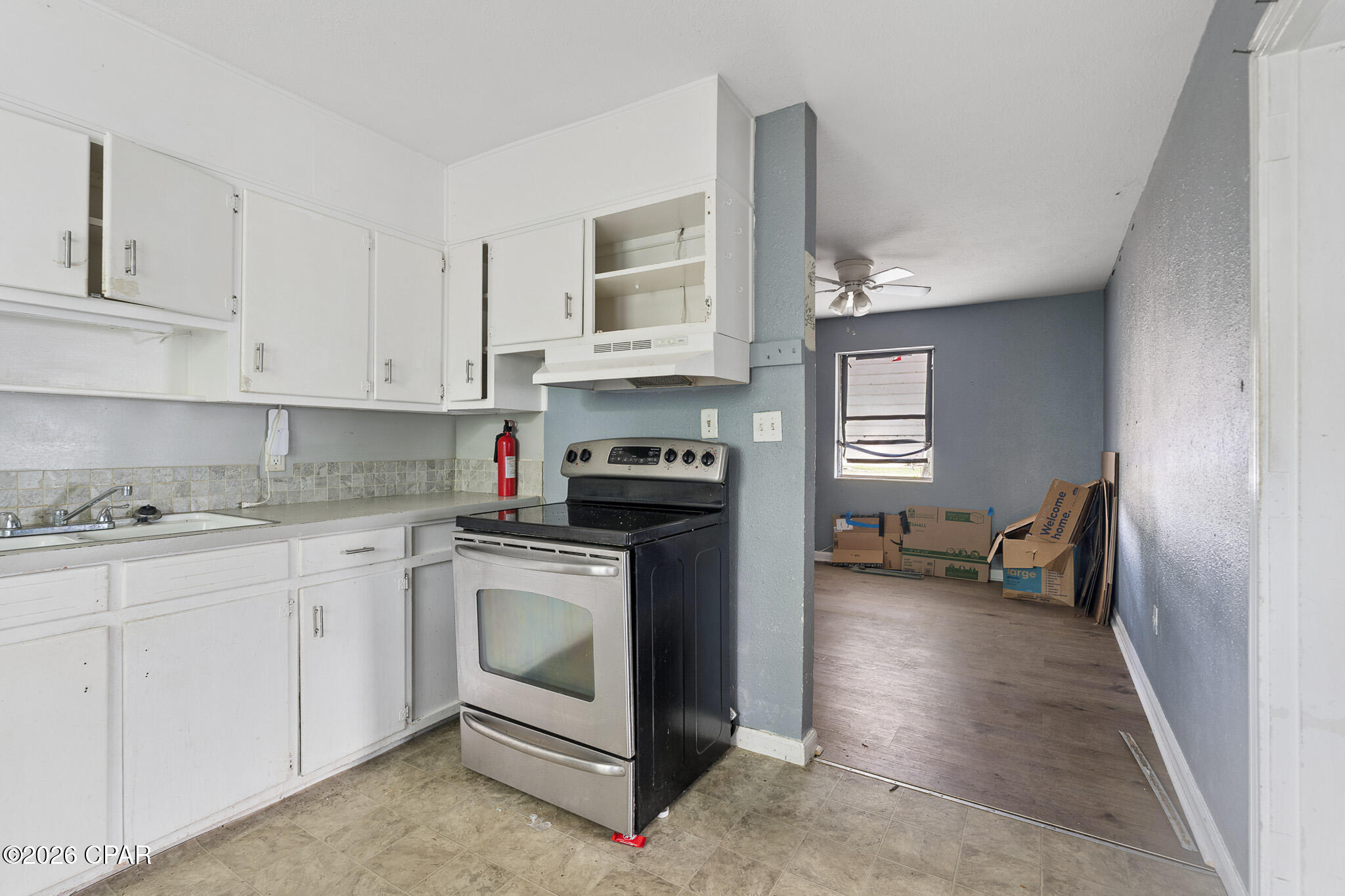 2208 Edgewood Drive